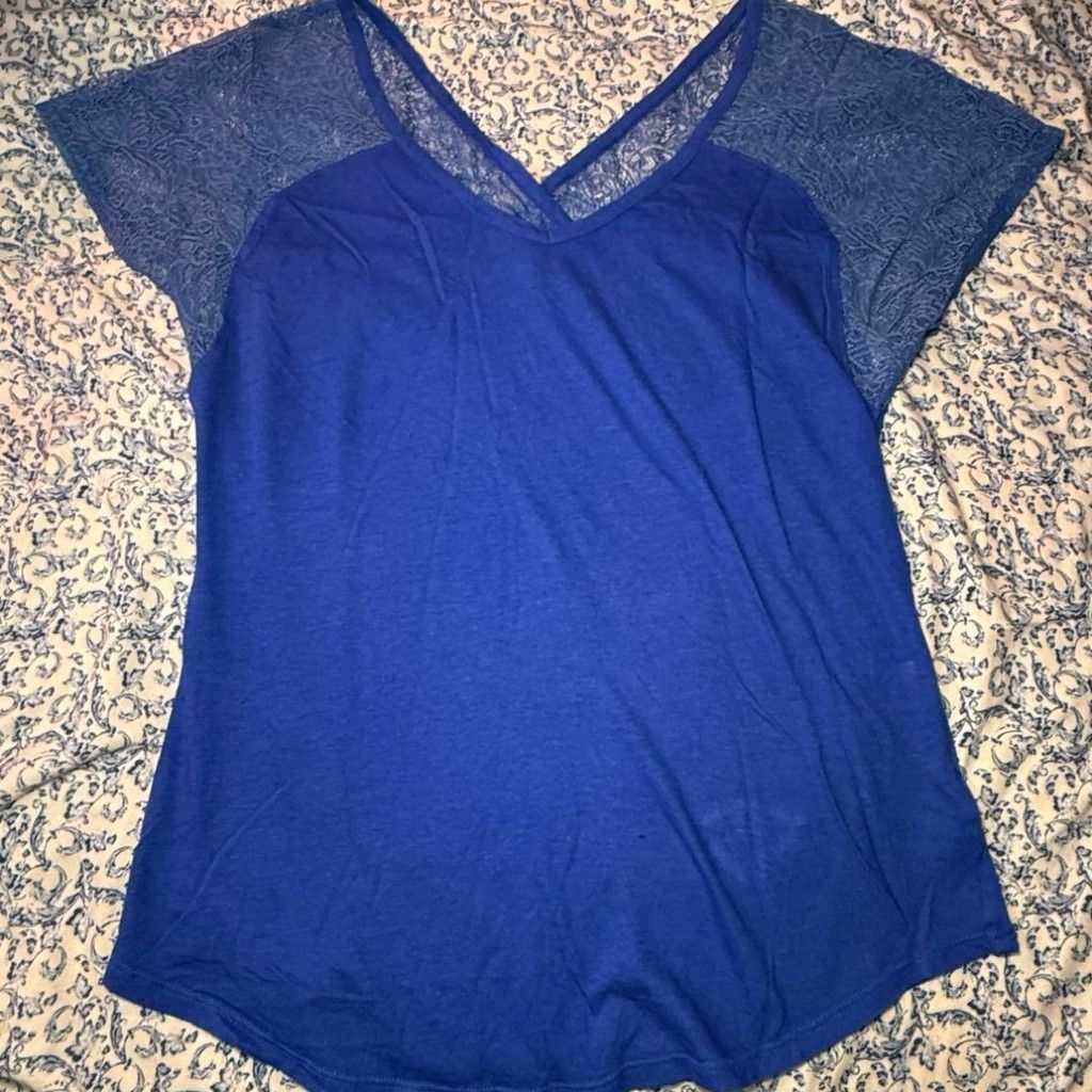 Express Express Small Blue Lace Blouse T Shirt Size S / US 4 / IT 40 - 1 Thumbnail