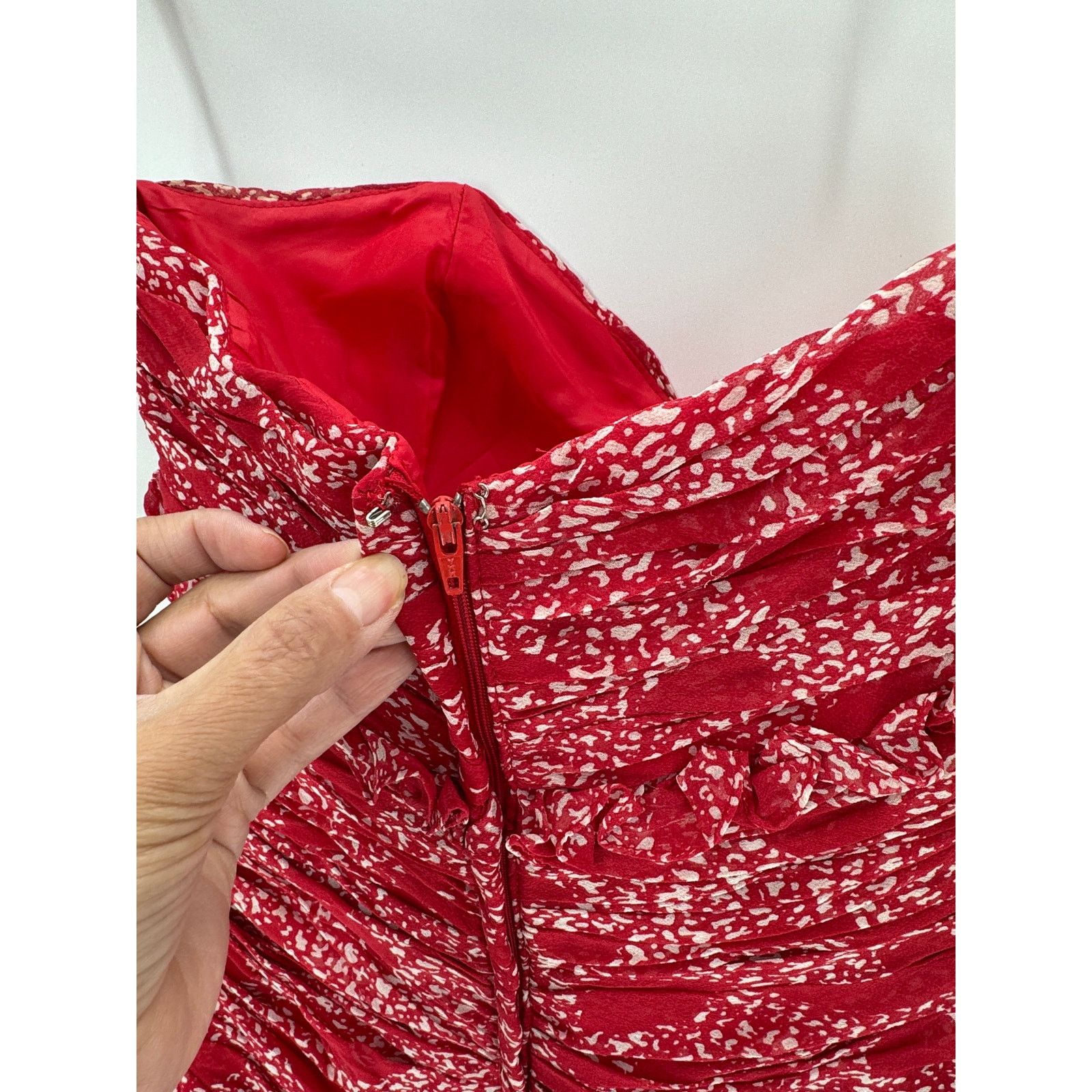 Other Vintage Victor Costs silk dress size S/XS strapless bodice Size XS / US 0-2 / IT 36-38 - 8 Thumbnail