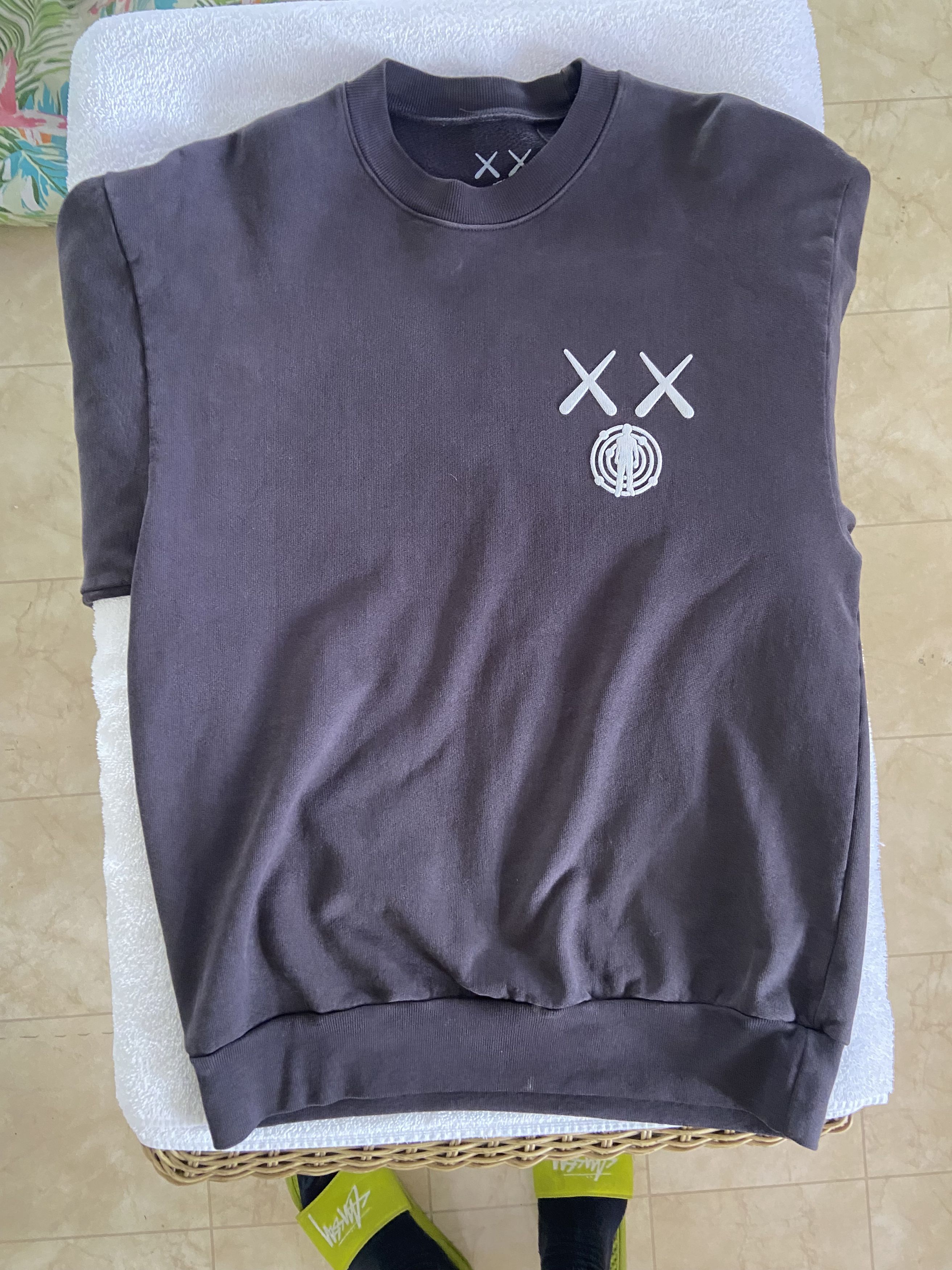 Kaws × Kid Cudi KAWS For Kid Cudi Moon Man Back Print Crewneck Sweatshirt Size US S / EU 44-46 / 1 - 2 Thumbnail