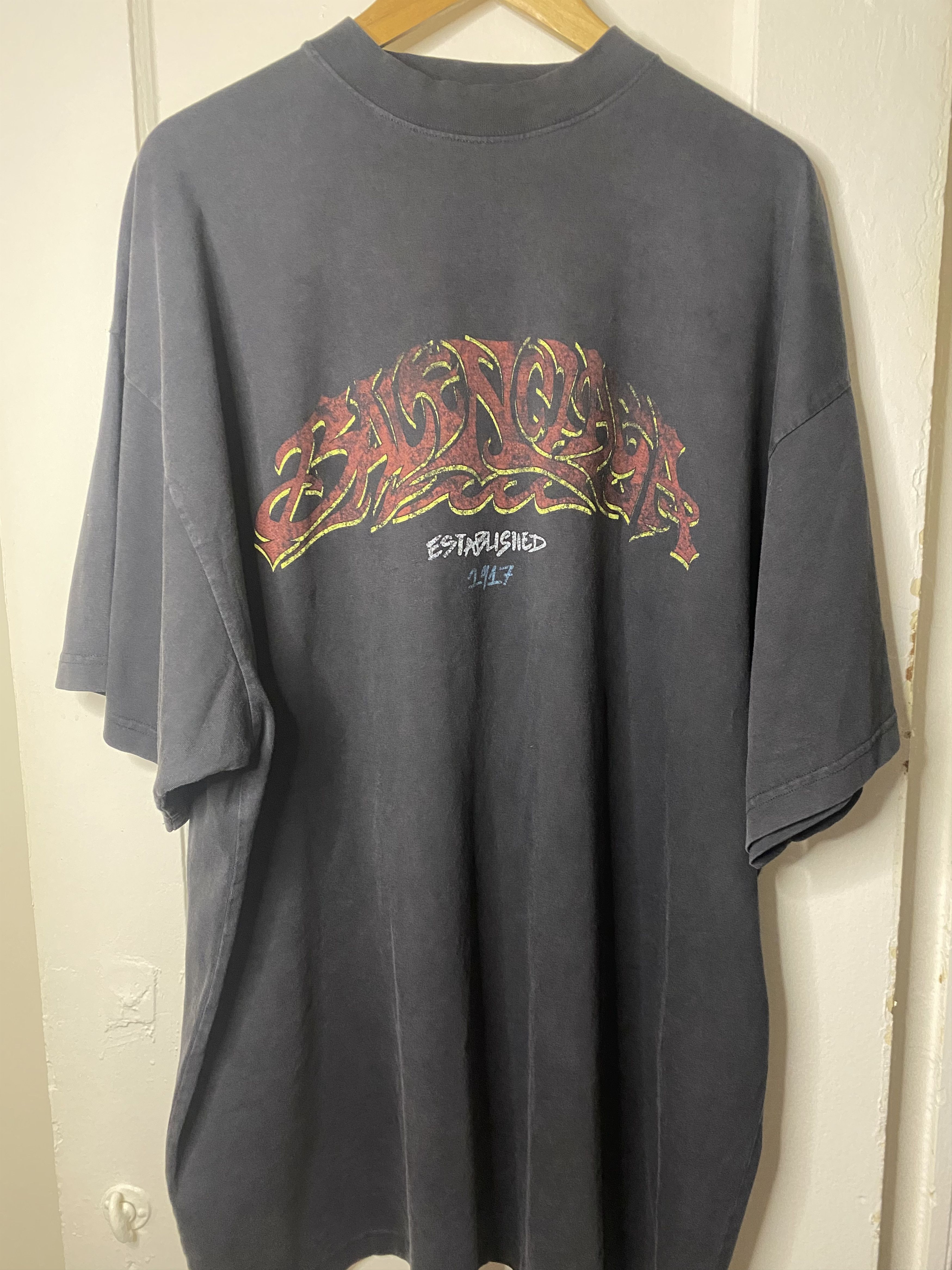 Balenciaga Offshore Short Sleeve Size US XL / EU 56 / 4 - 1 Thumbnail