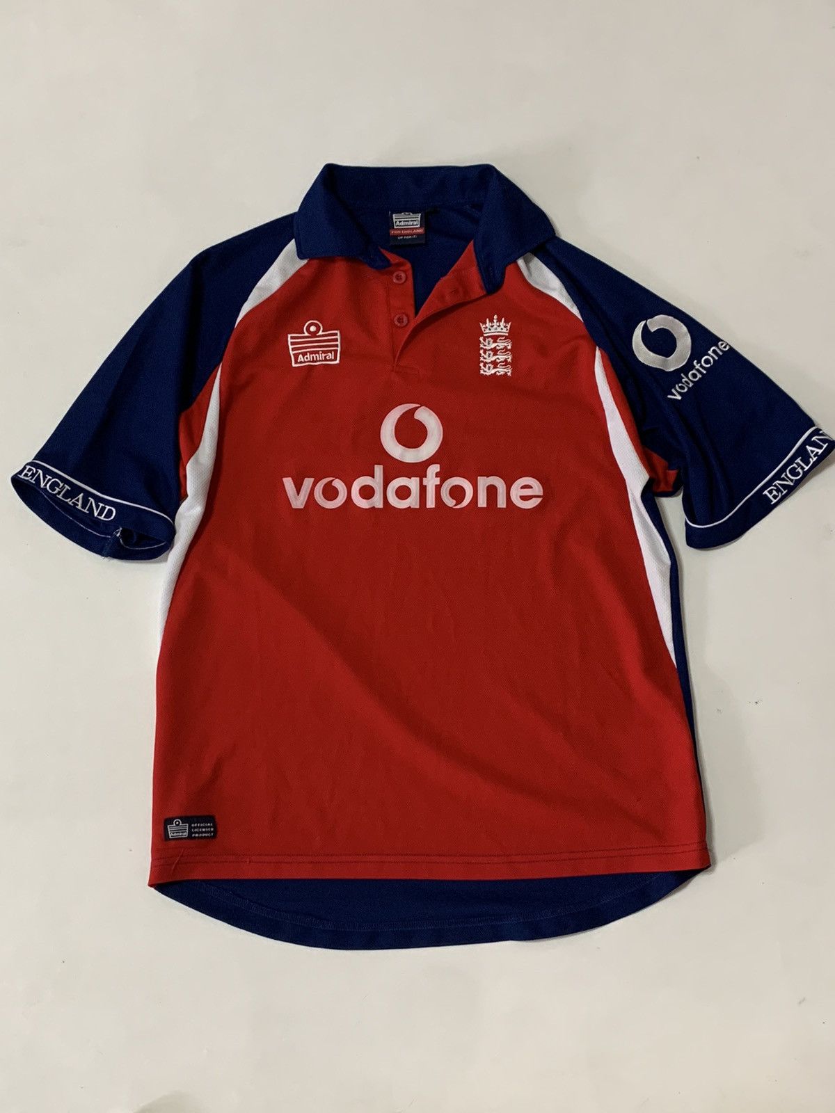 Vintage Vintage England Cricket Shirt 2000’s Admiral Vodafone Size US M / EU 48-50 / 2 - 1 Thumbnail