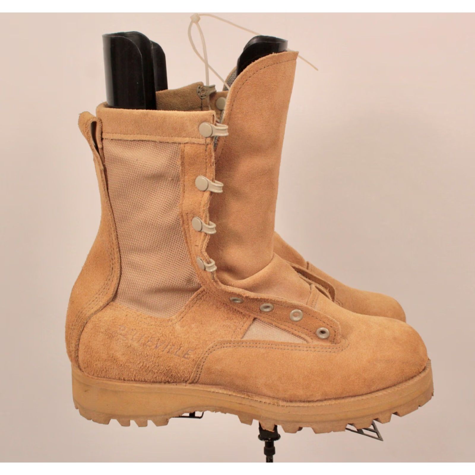 Vintage Bellville Mens US Army Desert Boots Combat Boots Beige Suede 6.5W NOS Size 6.5 Wide Military Boot Bodys Mens Size US 7 / EU 40 - 7 Thumbnail