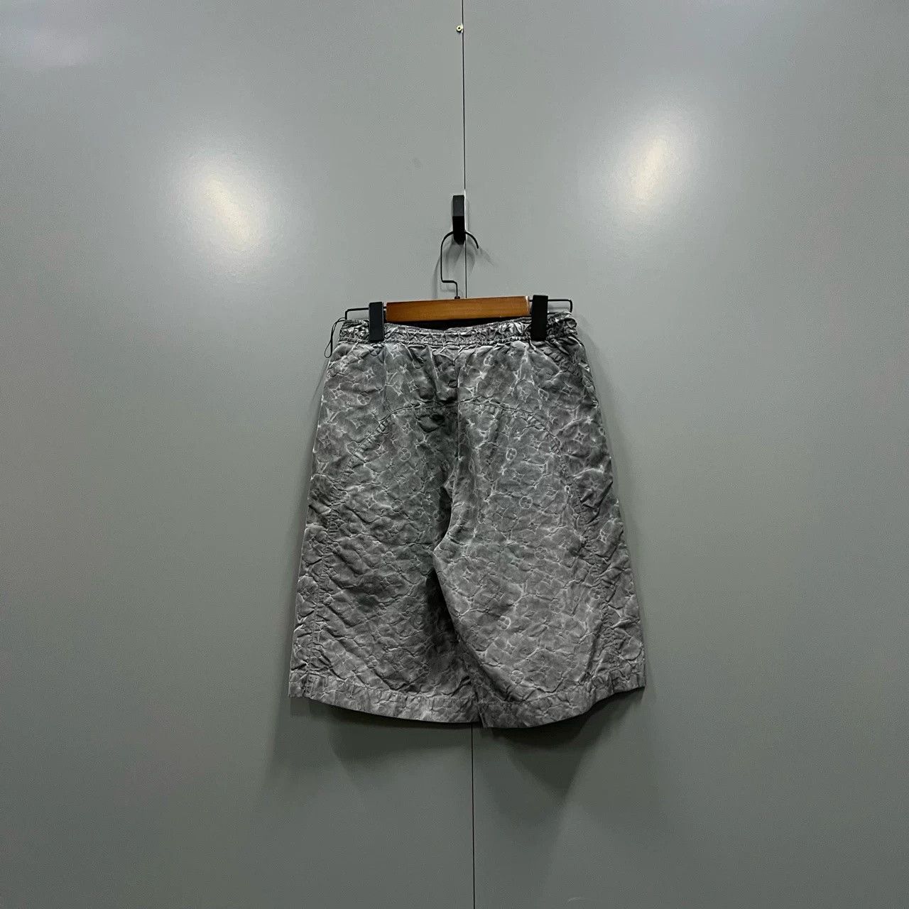 Louis Vuitton Louis Vuitton Monogram Shorts Size US 34 / EU 50 - 2 Thumbnail