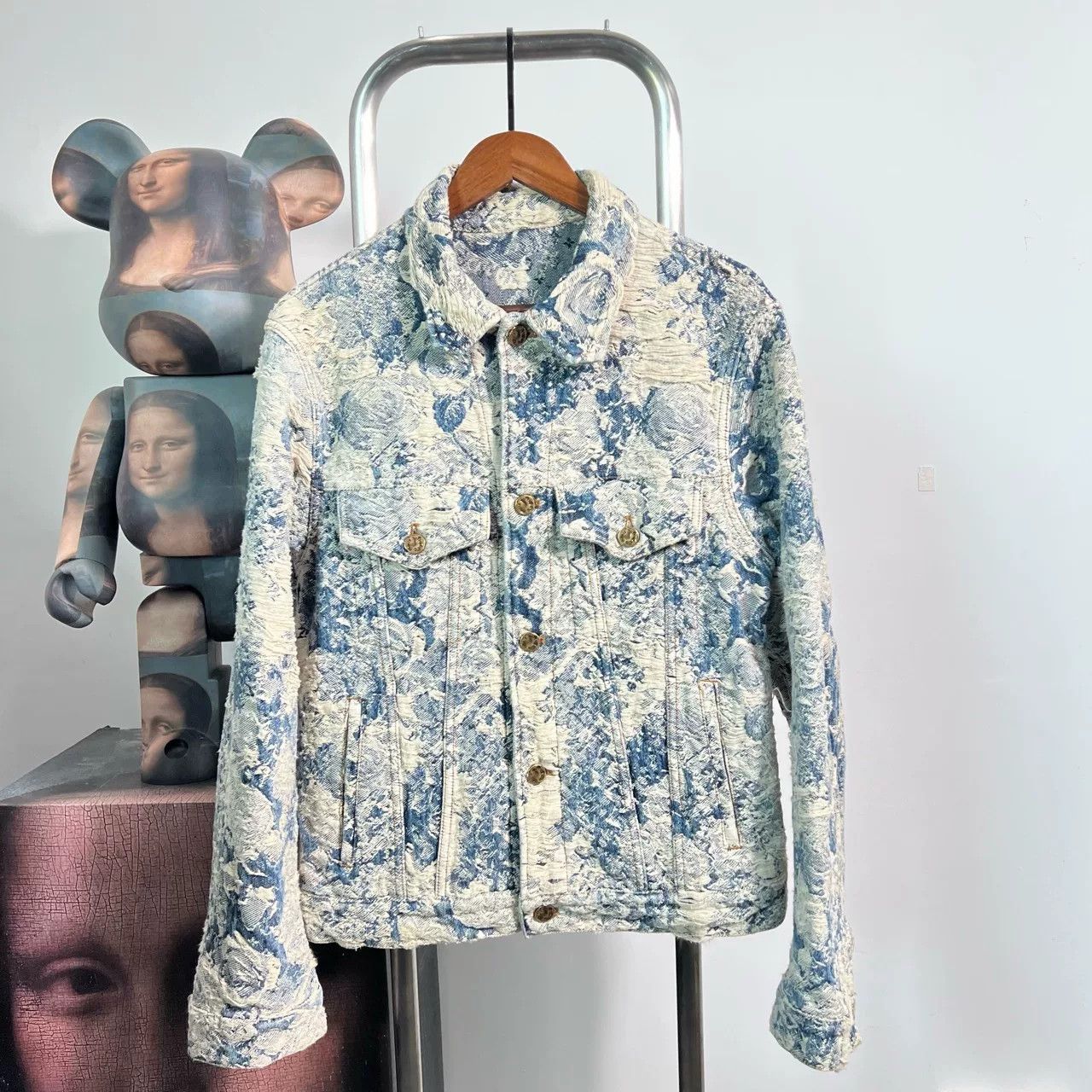 Louis Vuitton Louis Vuitton Distressed Denim Jacket Size US S / EU 44-46 / 1 - 1 Thumbnail