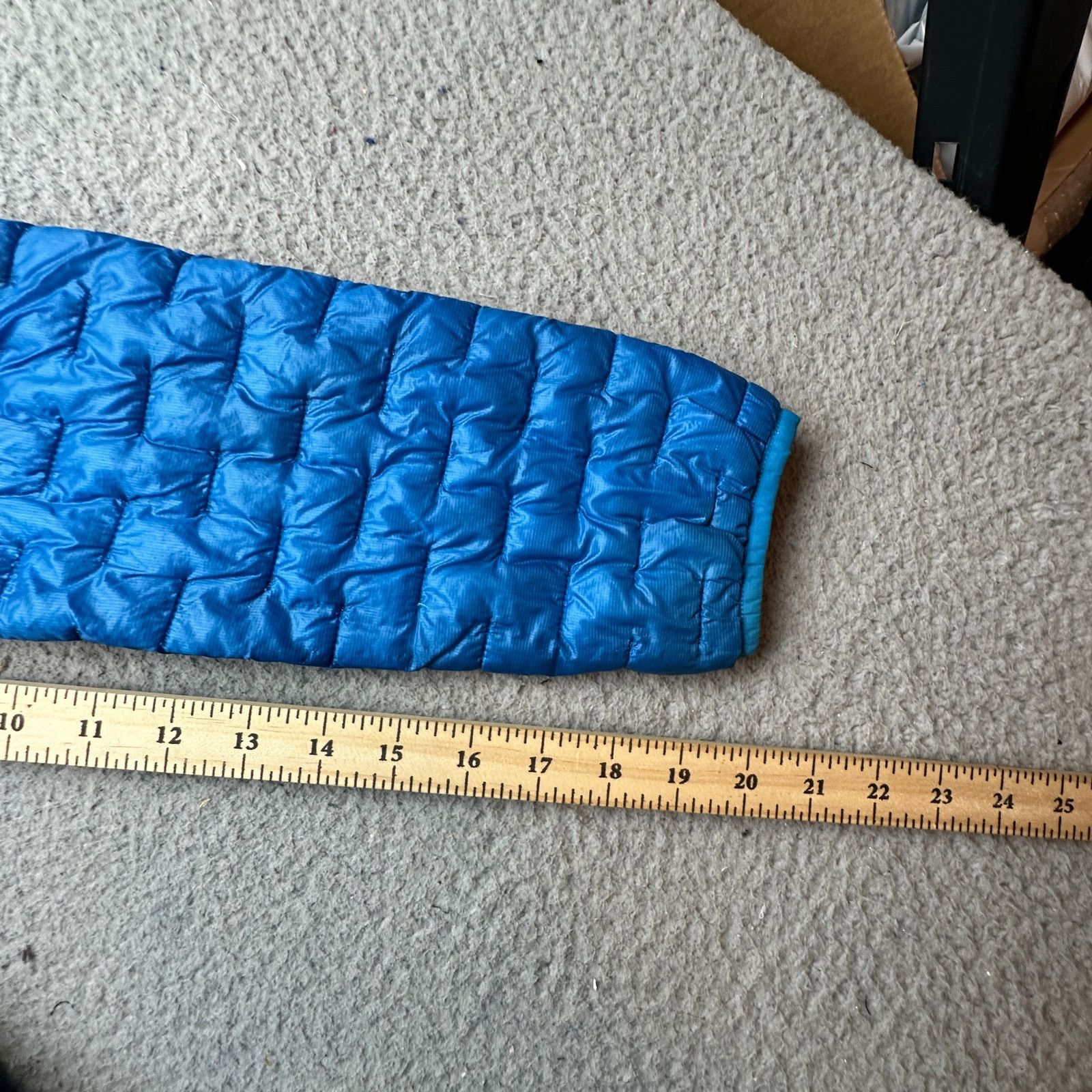 Patagonia Patagonia 84070 Micro Puff Blue Jacket Womens XL Puffer Size XL / US 12-14 / IT 48-50 - 4 Thumbnail