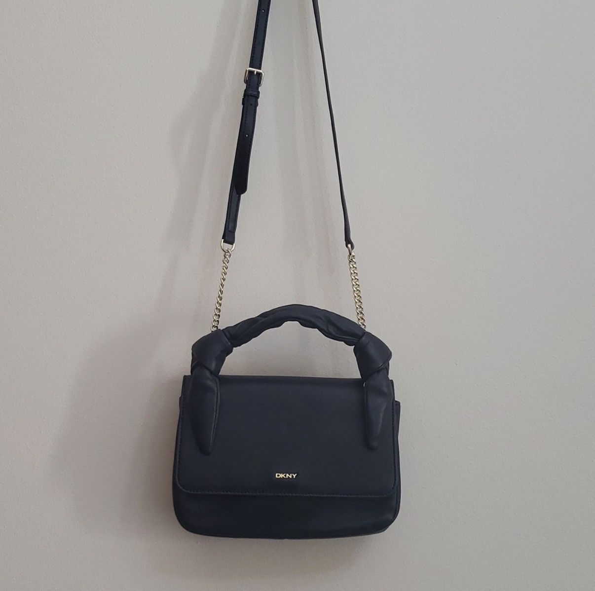 DKNY DKNY Genuine Leather Handbag Size ONE SIZE - 7 Thumbnail