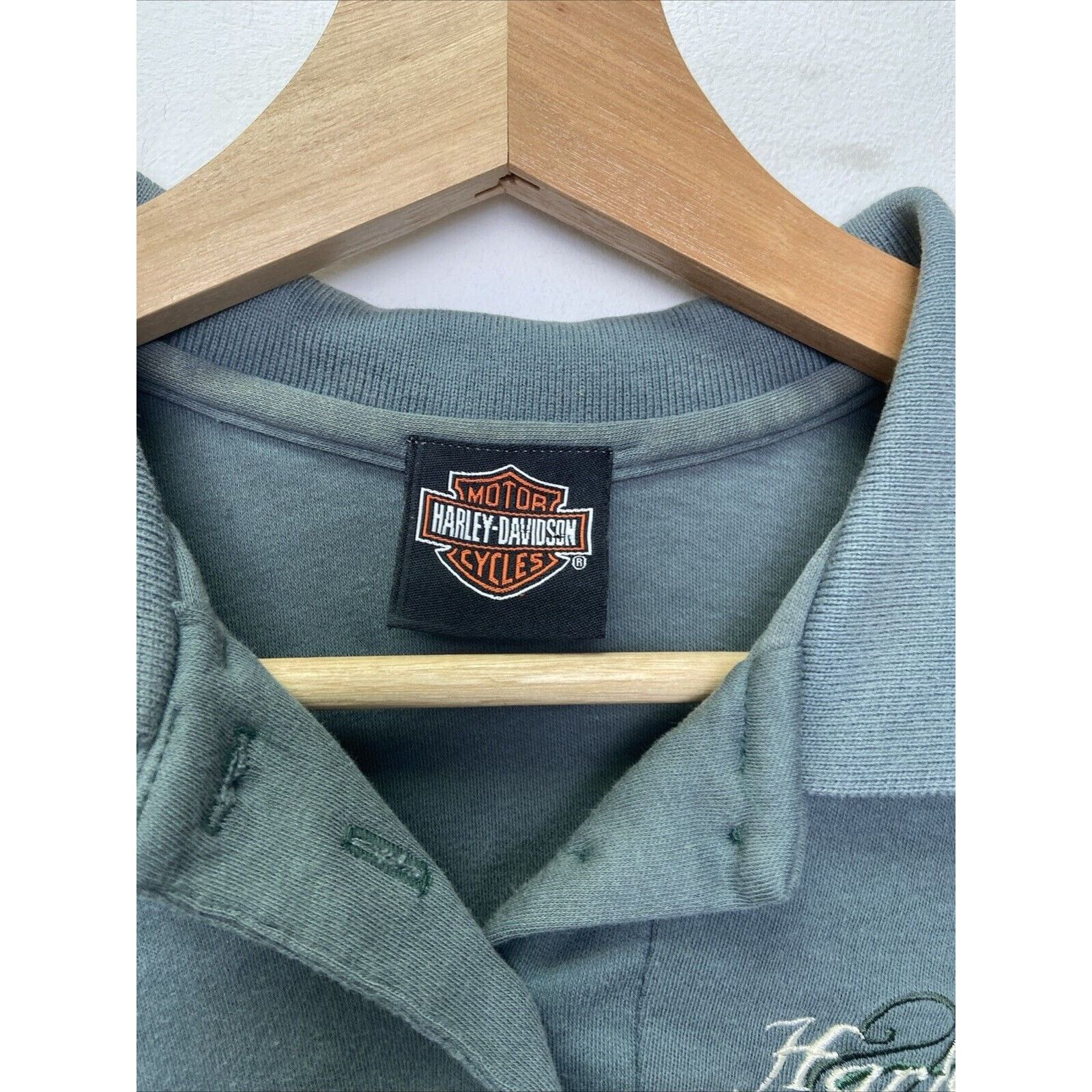 Harley Davidson Harley Davidson Sleeveless Collared Floral Green Shirt S Size S / US 4 / IT 40 - 2 Thumbnail