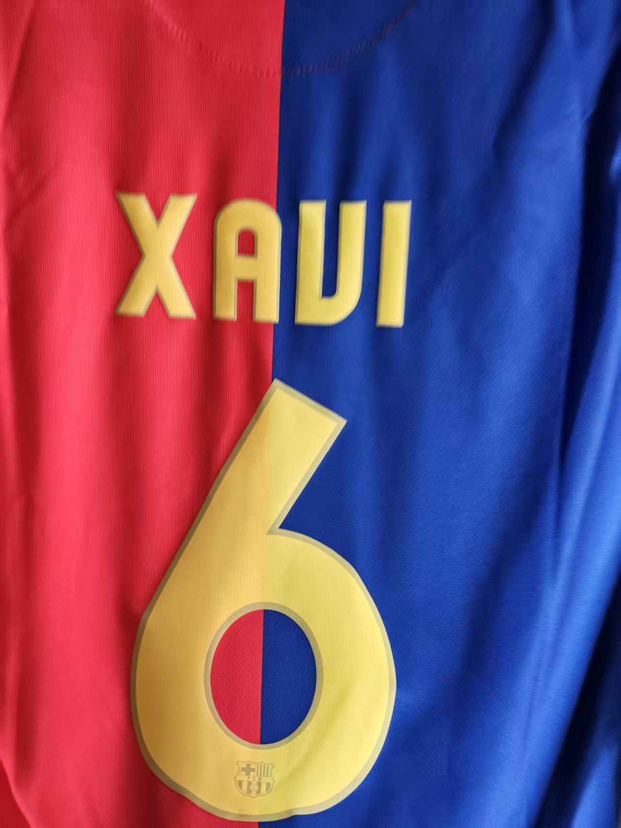 Other 2009 Barcelona #6 Xavi Jersey Size US S / EU 44-46 / 1 - 3 Thumbnail