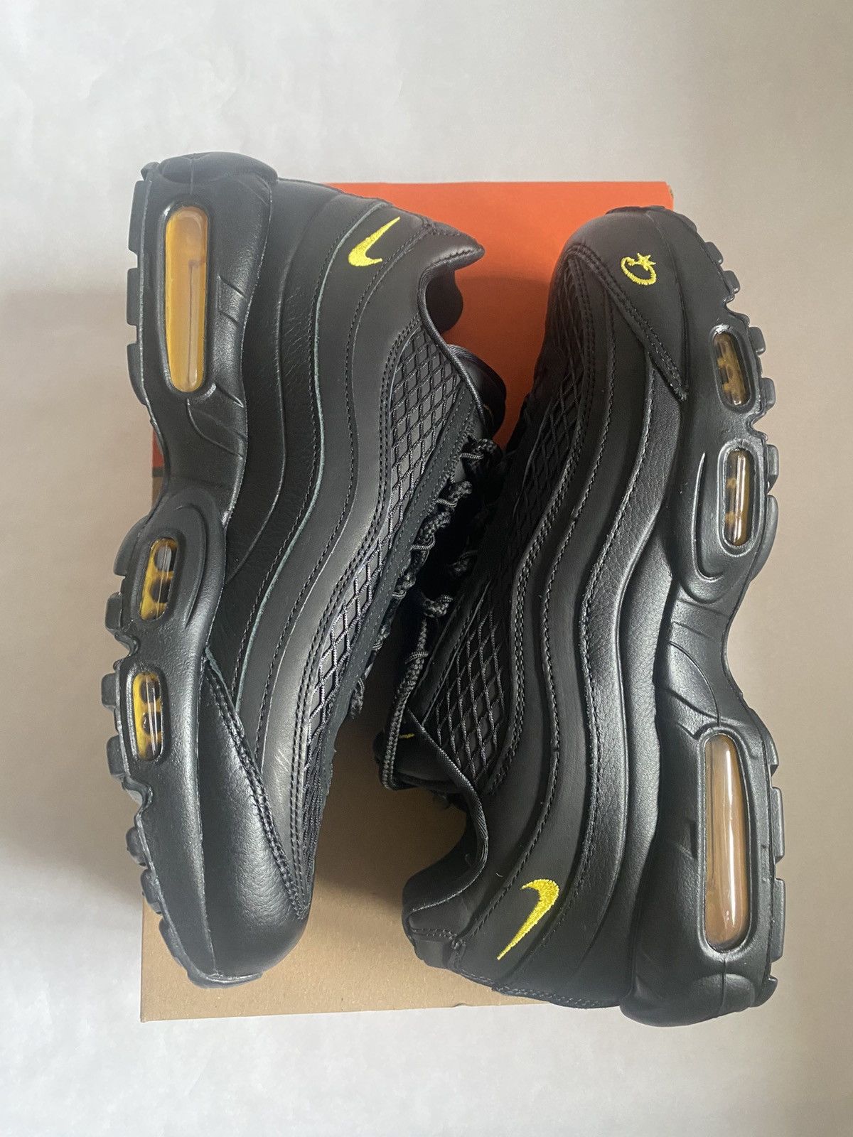 Corteiz Nike Air Max 95 X Corteiz “Honey Black” Size US 10 / EU 43 - 3 Thumbnail