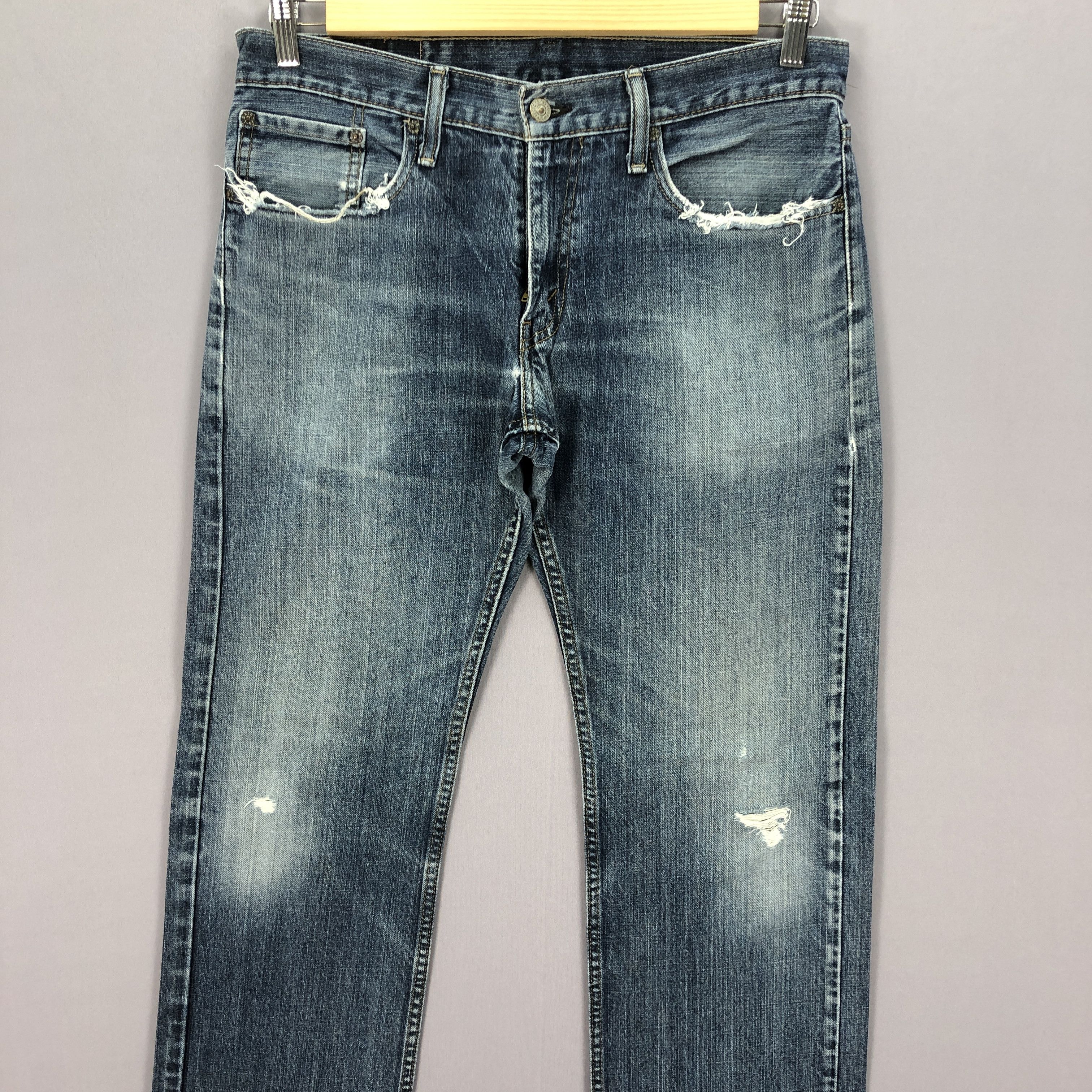 Levi's Vintage Levis Ripped Faded Jeans Levi's 514 Light Wash Denim Size US 32 / EU 48 - 3 Thumbnail