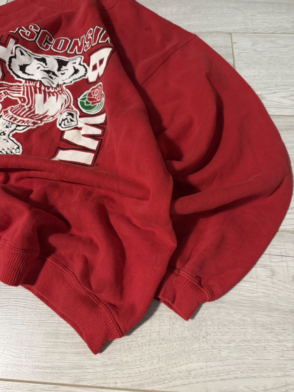 Vintage Vintage Rose Bowl Wisconsin 1999 sweatshirt 90’s crewneck Size US M / EU 48-50 / 2 - 2 Thumbnail