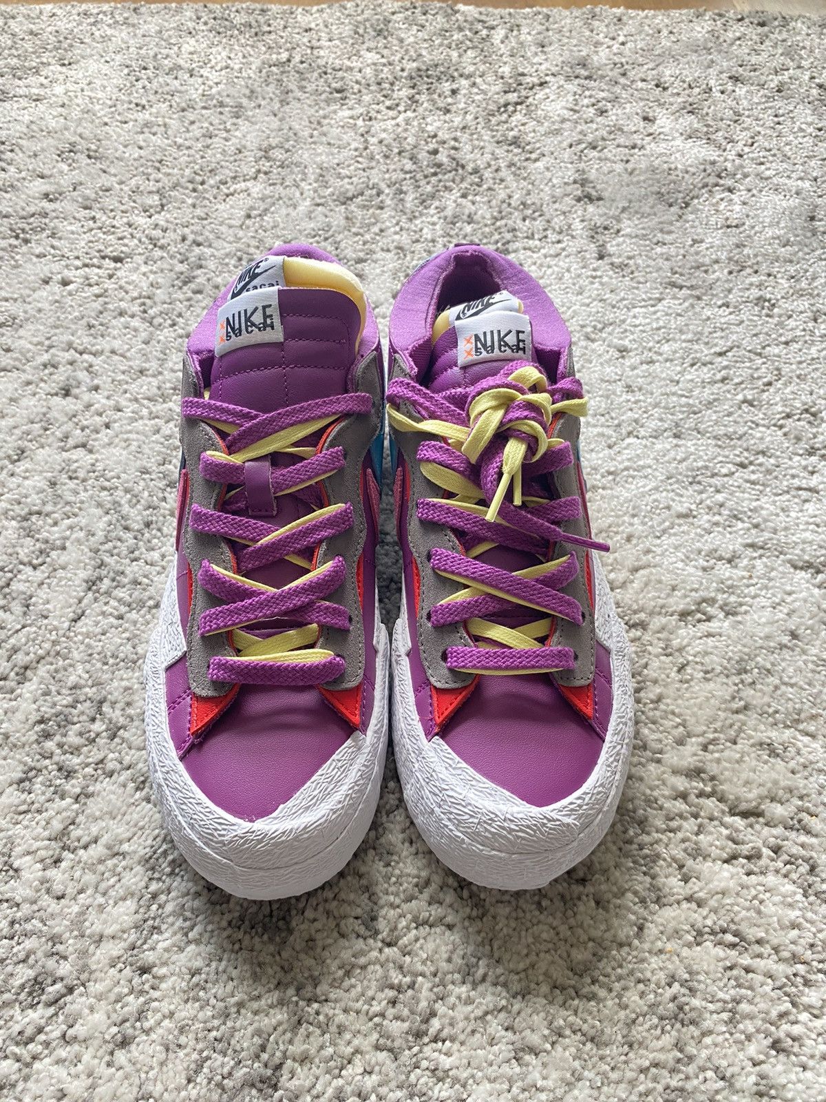 Nike × Sacai Sacai Kaws Nike Blazer Low Size US 9 / EU 42 - 3 Thumbnail