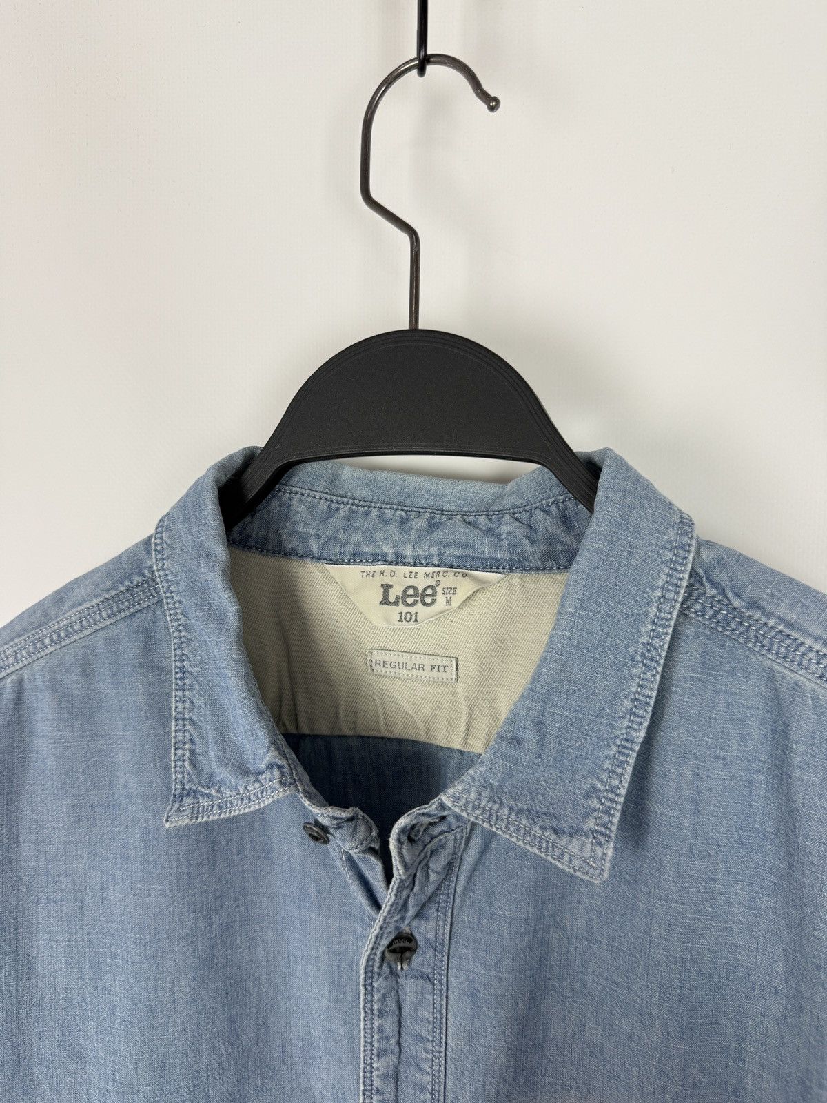Lee Lee 101 Light Blue Chambray Button Down Crew Shirt M Size US M / EU 48-50 / 2 - 3 Thumbnail