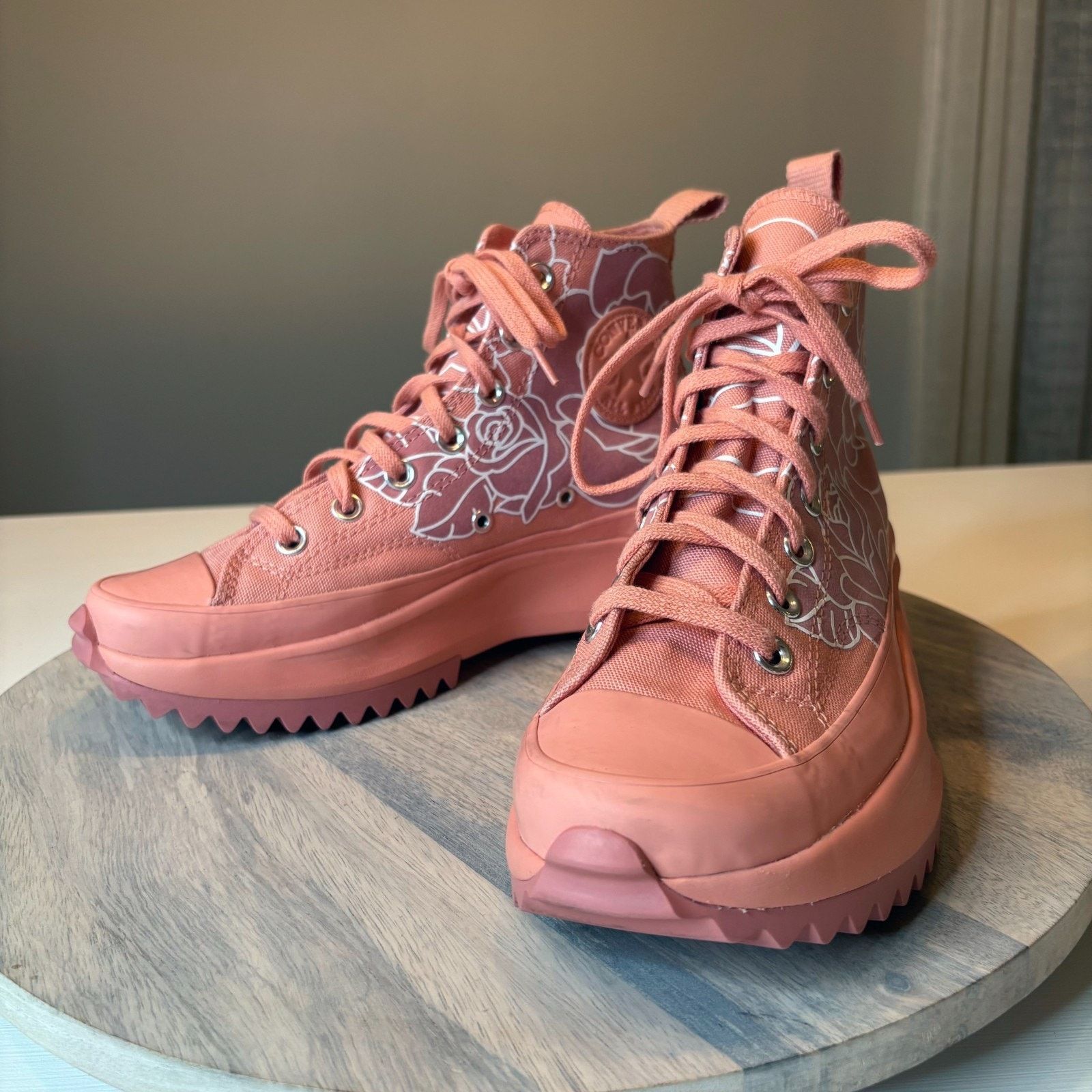 Converse Converse Run Star Hike Pink Quartez Floral Rose US Sz 7.5 Size US 7.5 / IT 37.5 - 3 Thumbnail