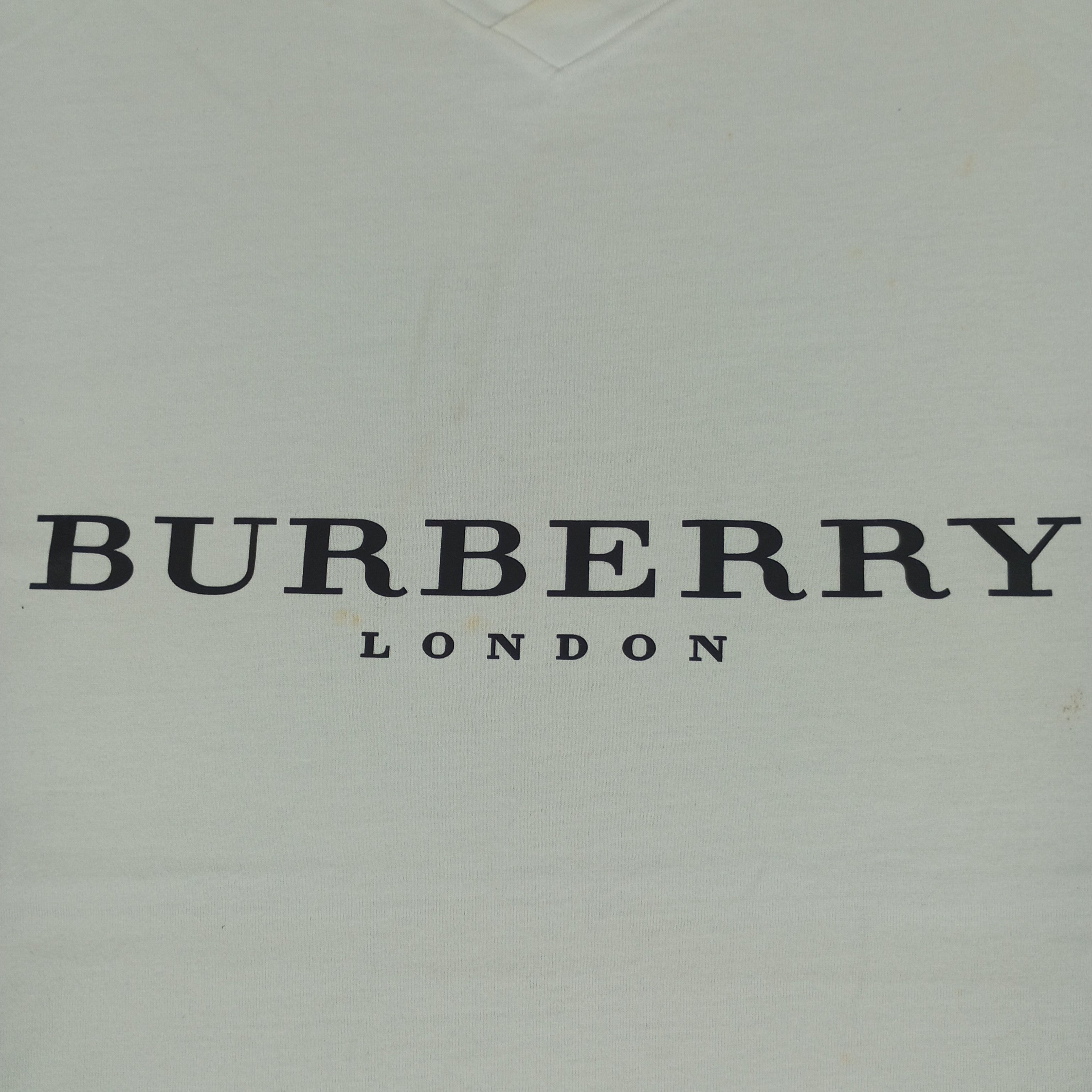 Burberry Burberry London Luxury Fashion Custom Art Tshirt Size US M / EU 48-50 / 2 - 2 Thumbnail