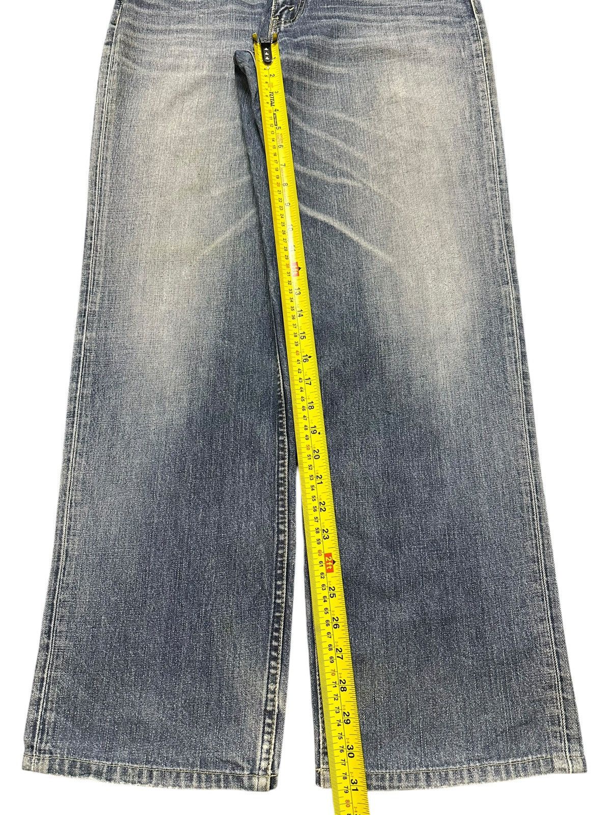 Levi's Vintage 90s Levis 502 Blue Faded Wash Style Baggy Jeans Size US 33 - 14 Thumbnail
