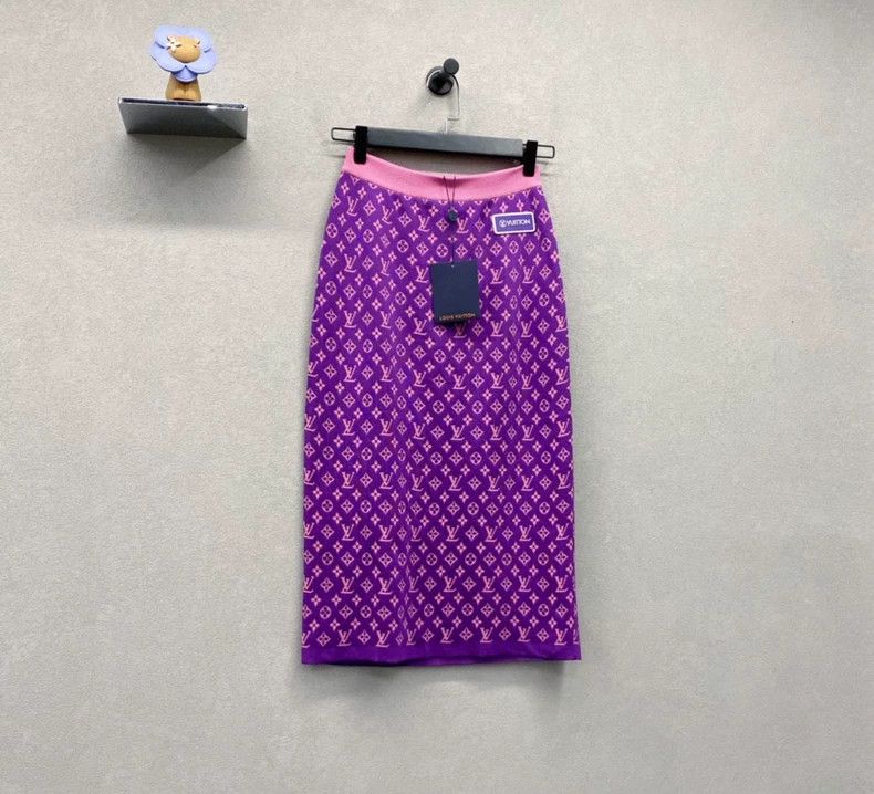 Louis Vuitton Louis Vuitton size s Purple Jacquard Straight Skirt 2503-N Size 25" / US 0 / IT 36 - 3 Thumbnail