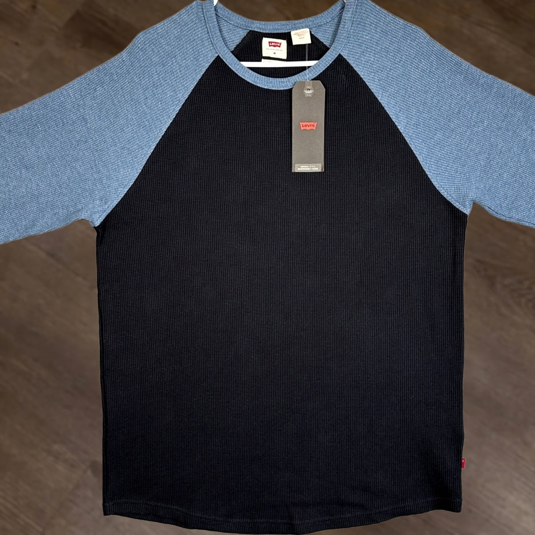 Levi's NEW Levi's Shirt Men M Black/Blue Colorblock Waffle Knit Thermal Long Sleeve Crew Neck Size US M / EU 48-50 / 2 - 1 Thumbnail