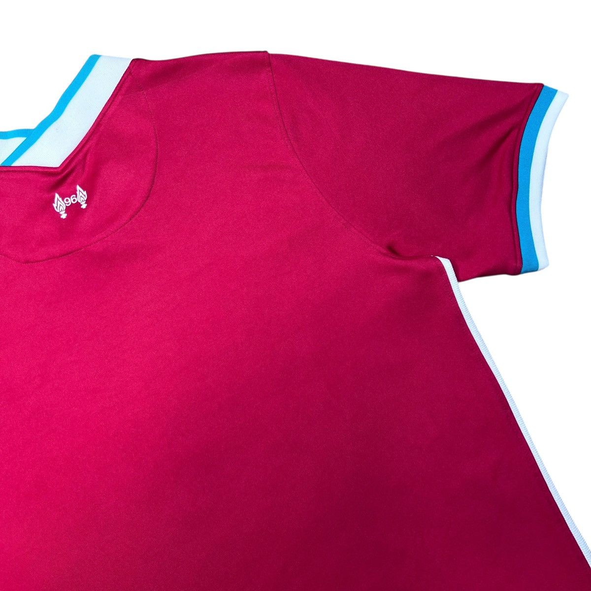 Nike 2020 Liverpool FC Nike Dry Fit Home Soccer Football Jersey Size US M / EU 48-50 / 2 - 14 Thumbnail