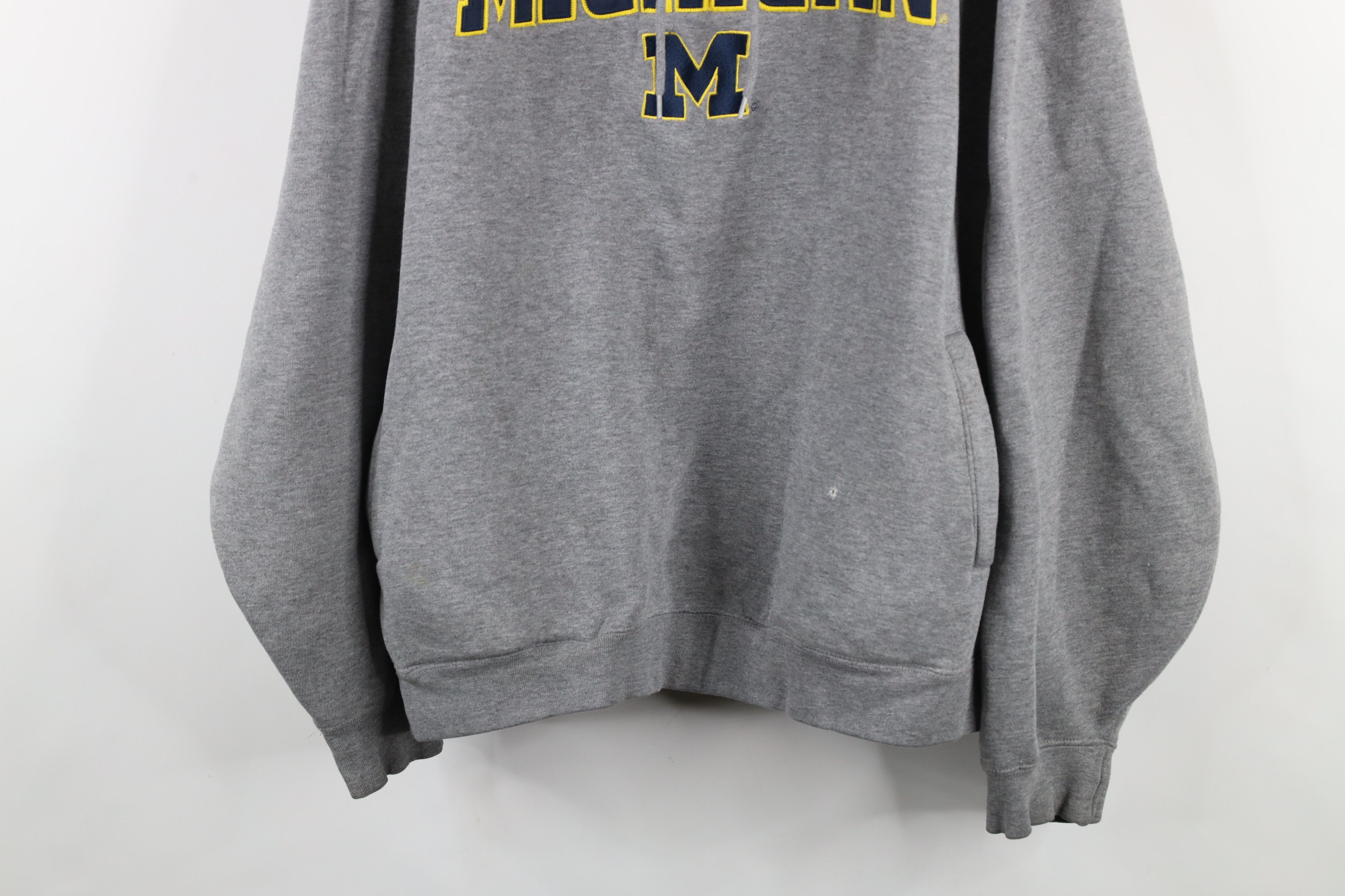Vintage Vintage 90s Heavyweight University of Michigan Hoodie Gray Size US XXL / EU 58 / 5 - 3 Thumbnail