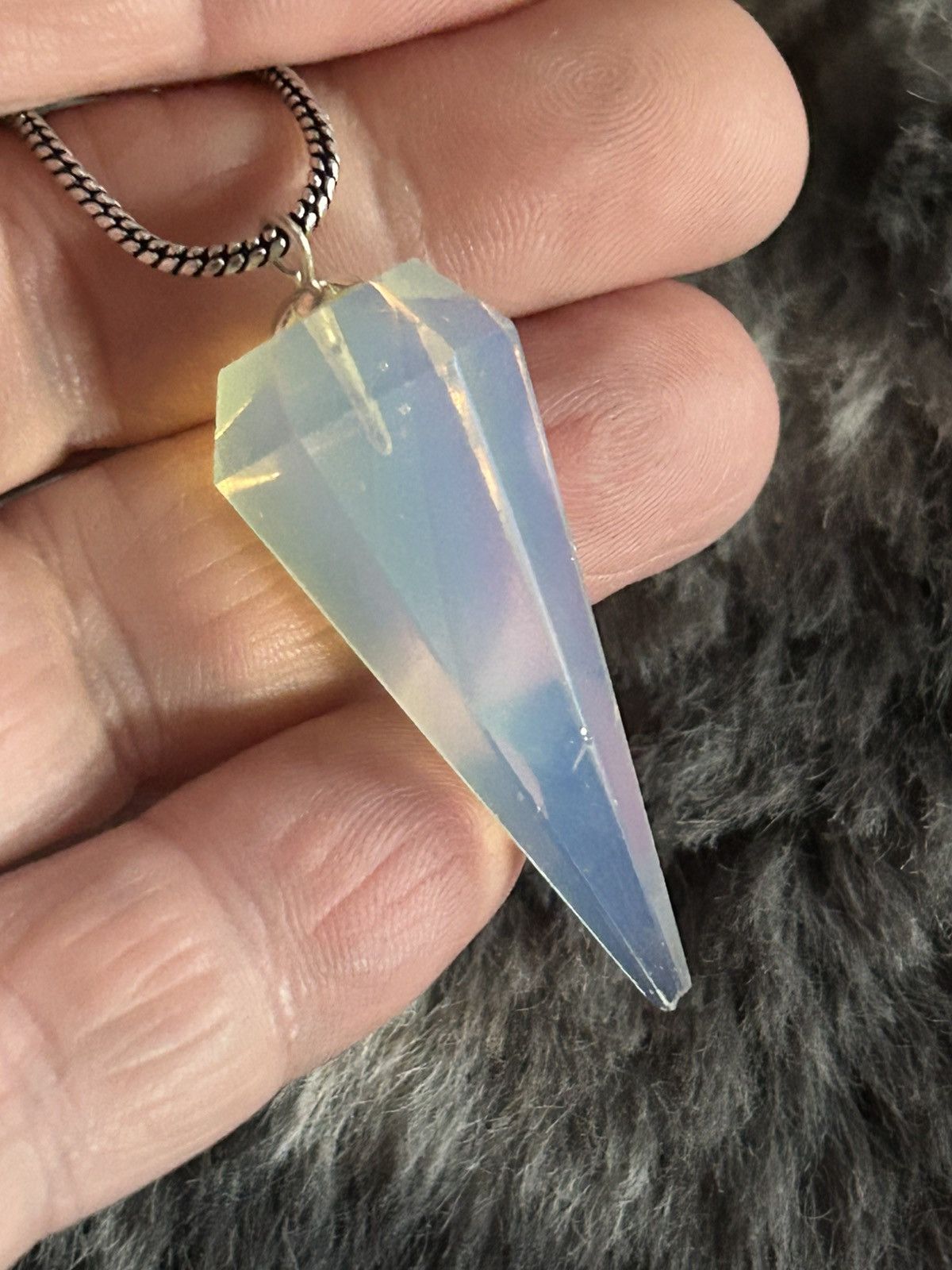 Vintage Vintage faceted icicle opalite glass pendant necklace Size ONE SIZE - 6 Thumbnail