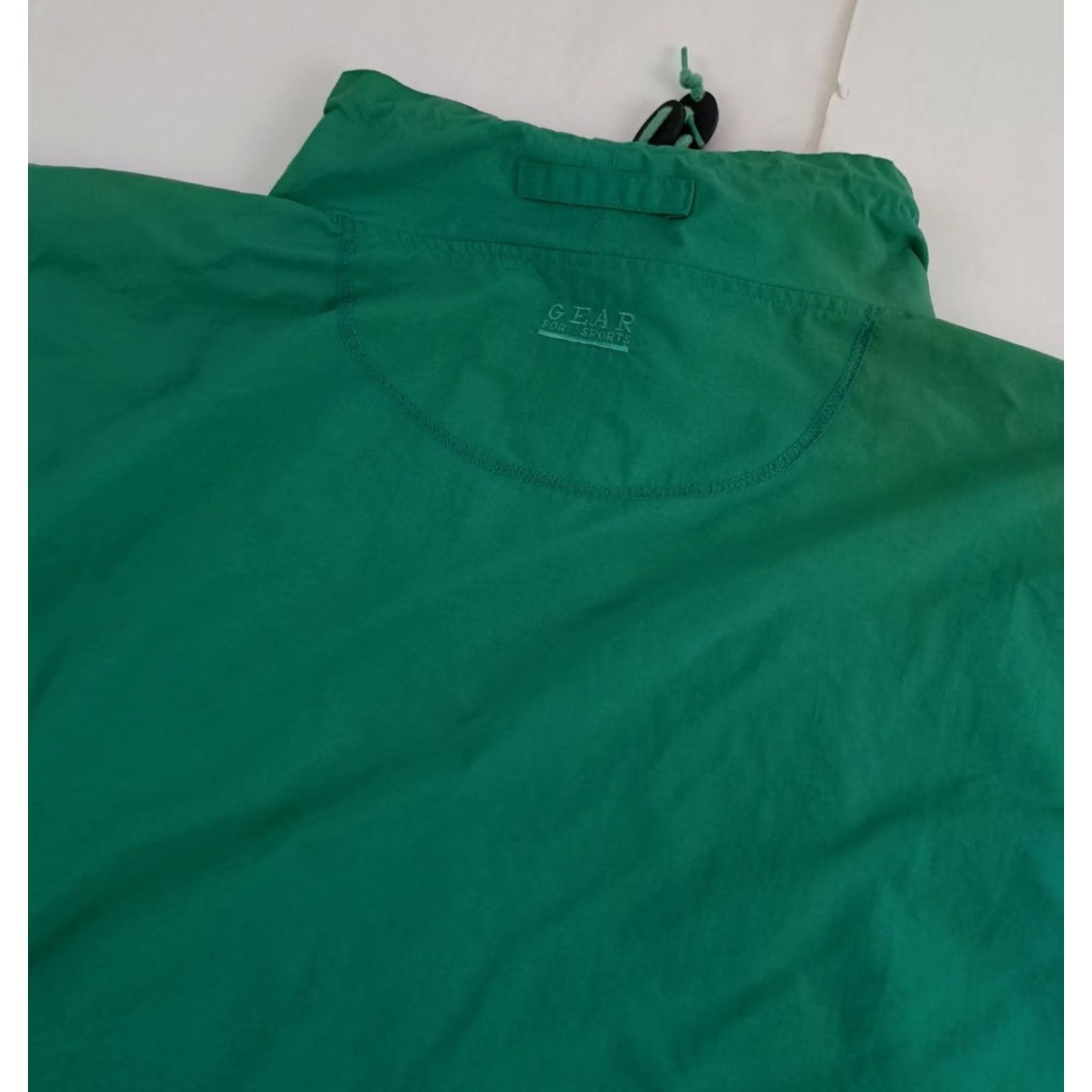 Vintage VINTAGE GEAR FOR SPORTS Eastern Michigan University Pullover Windbreaker Jacket Golf Unisex Adults L Nylon Teal University 90s? - Mens Womens Size US L / EU 52-54 / 3 - 7 Thumbnail