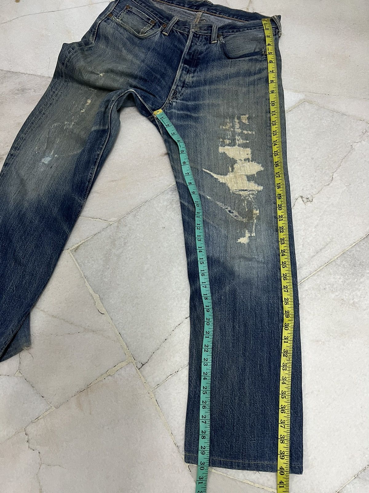 The Real McCoy's VINTAGE JOE MCCOY & CO LOT 906 DISTRESSED SELVEDGE JEANS Size US 32 / EU 48 - 18 Thumbnail