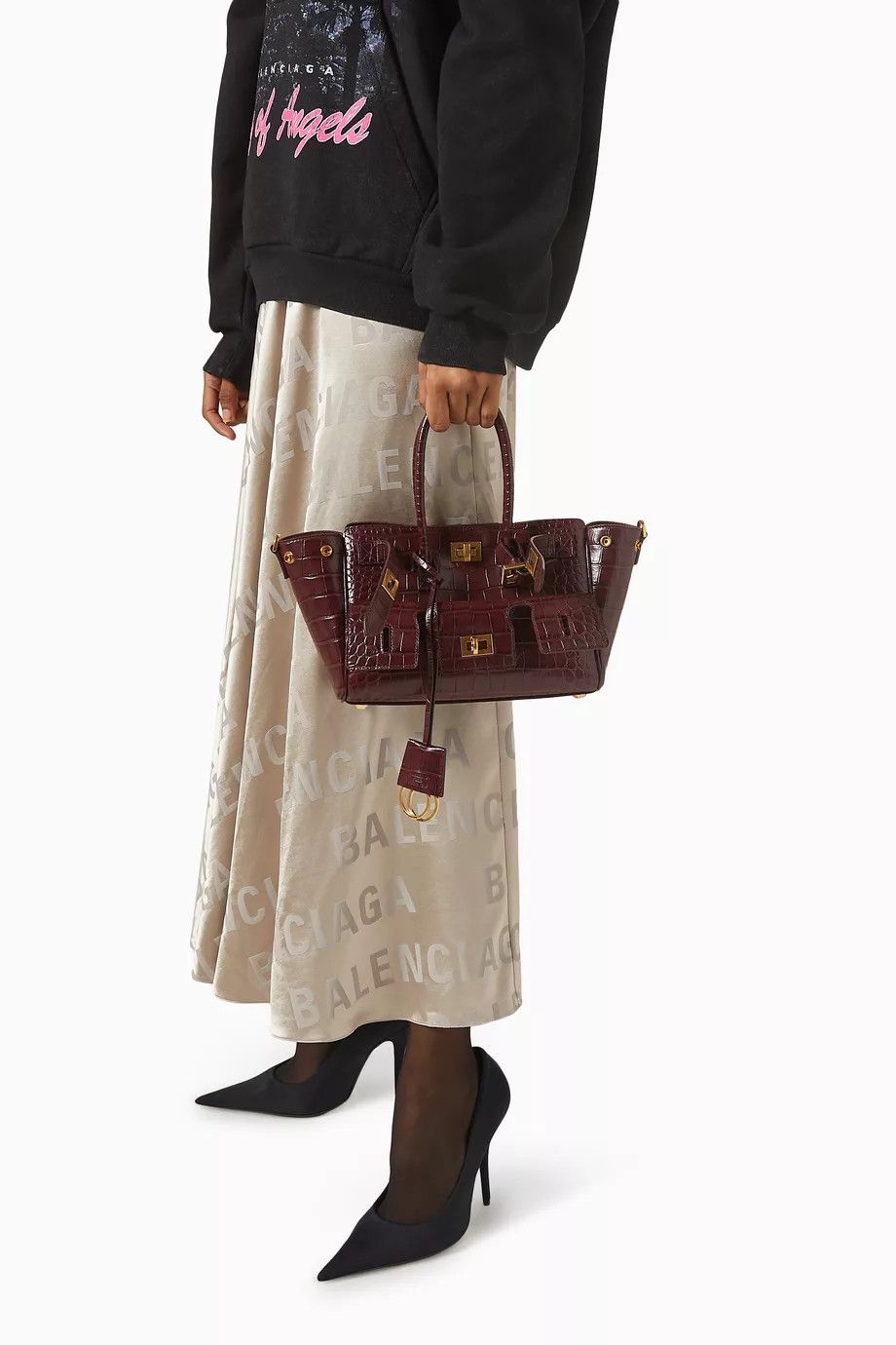os11x0126 Size: OS / Mini Bel Air Carryall Bag in Burgundy