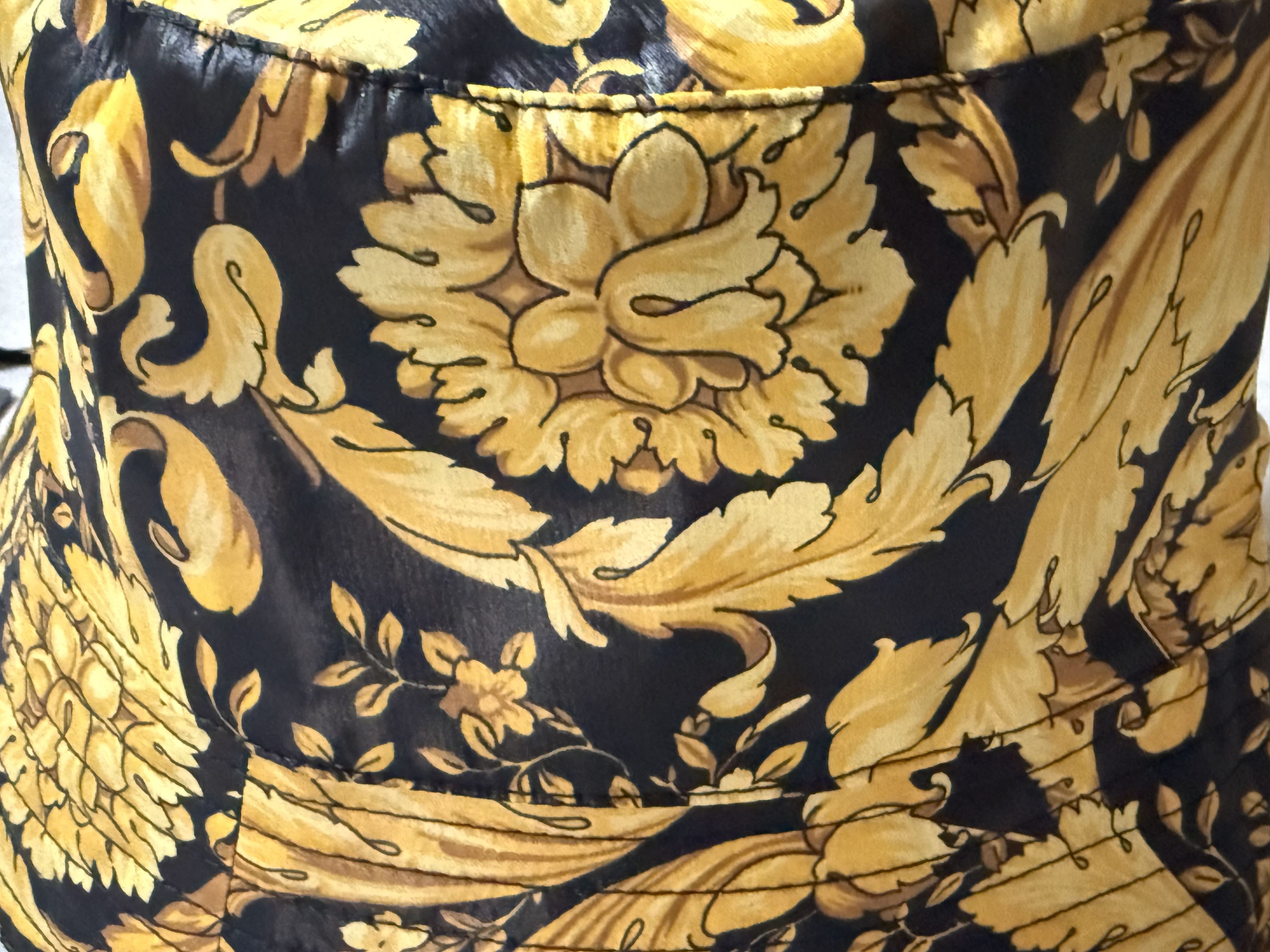 Versace VERSACE REVERS POLYAMIDE BUCKET HAT BAROQUE SIZE 57 $670USD Size ONE SIZE - 3 Thumbnail