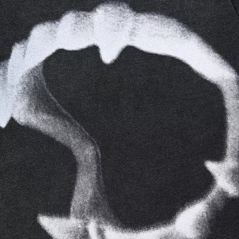 Japanese Brand × Vintage Vintage Vampire Bites Design Graphic Tee Size US M / EU 48-50 / 2 - 3 Thumbnail