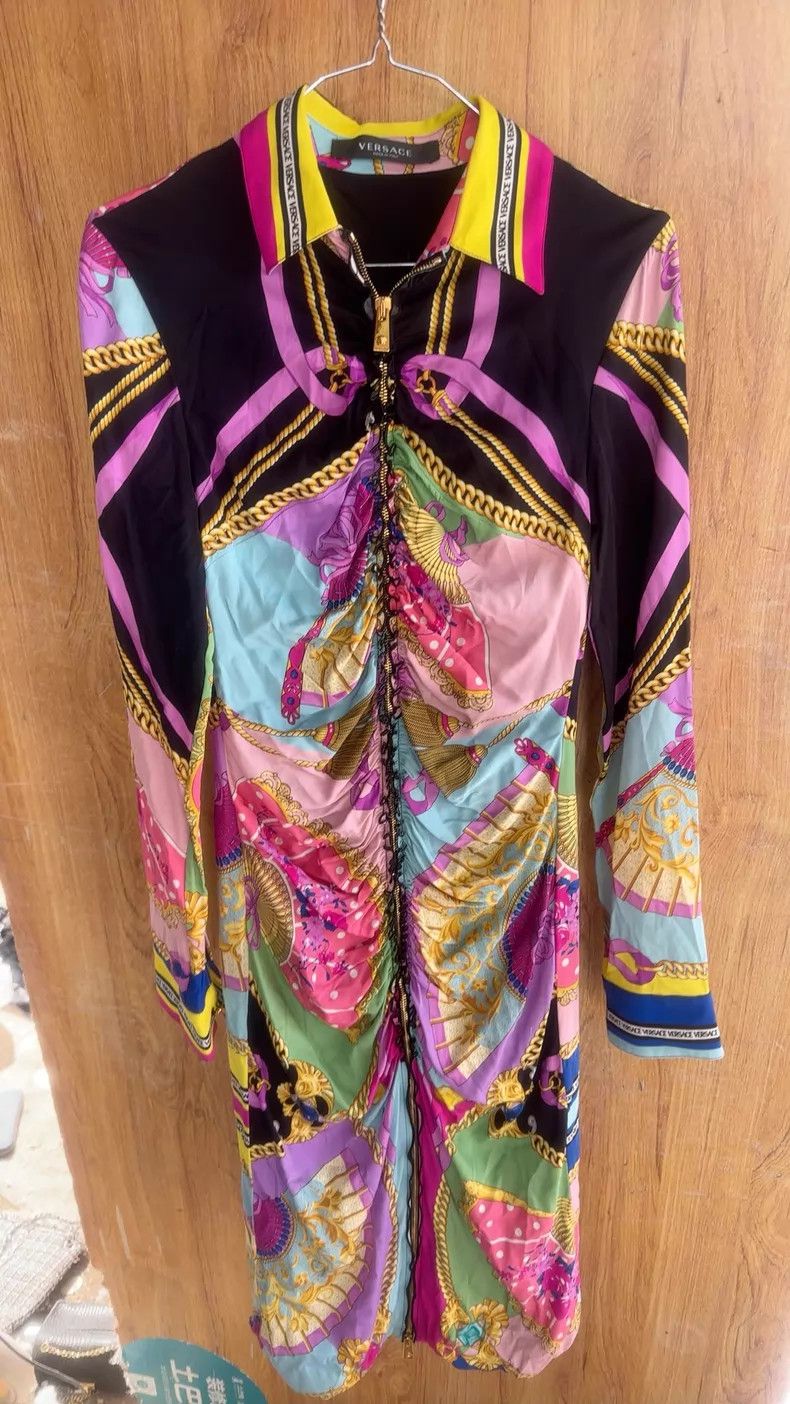 Versace Versace Women's dress coat Size S / US 4 / IT 40 - 1 Thumbnail