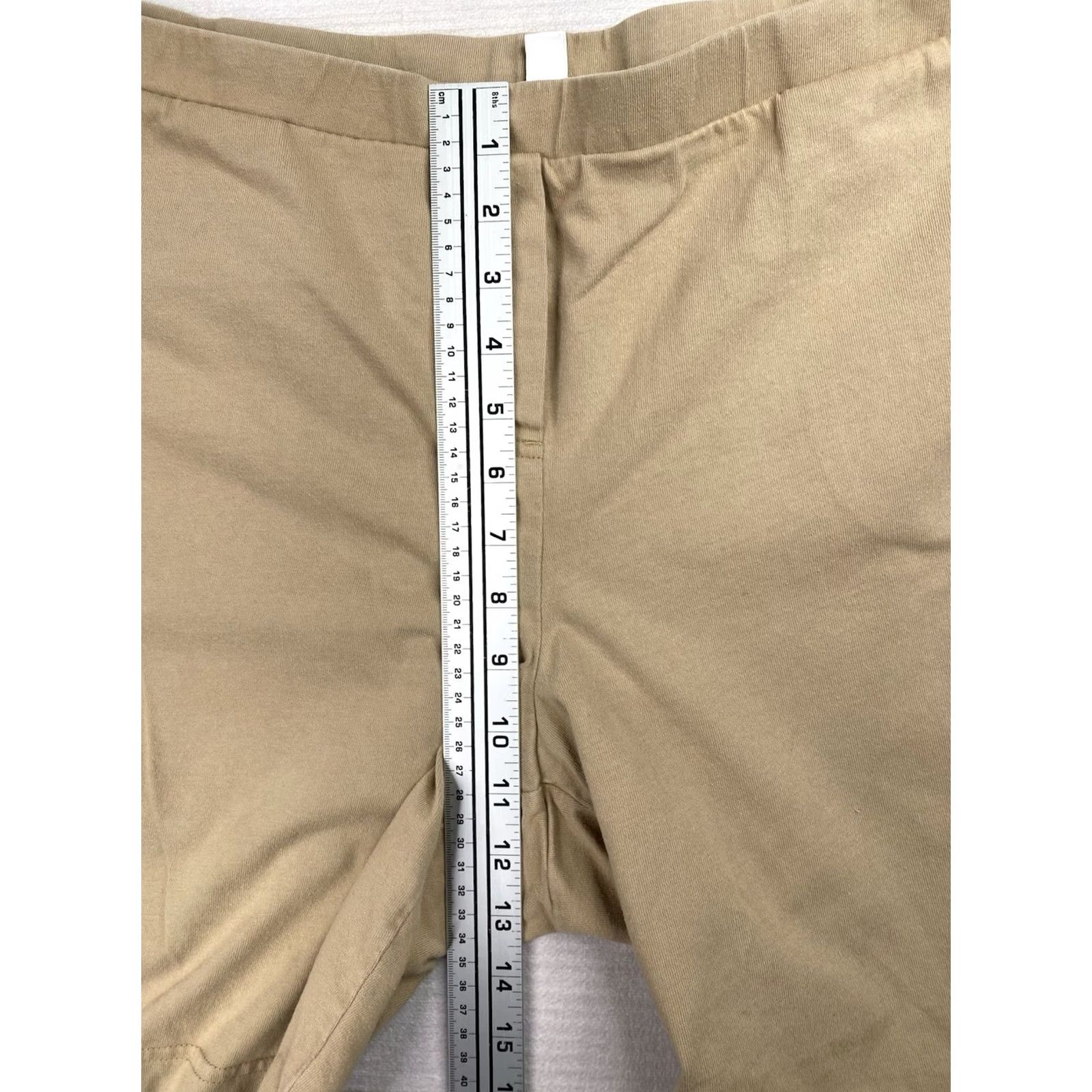 J. Jill J. Jill Pull On Shorts Womens XL Petite Tan Elastic Waist Cargo Pockets Knit Bermuda Beach Walking Summer 90s Mens Womens Size 40" / US 18 - 3 Thumbnail