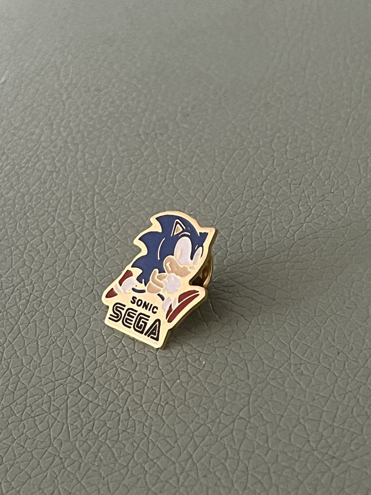 Vintage Sega sonic vintage pin Size ONE SIZE - 3 Thumbnail