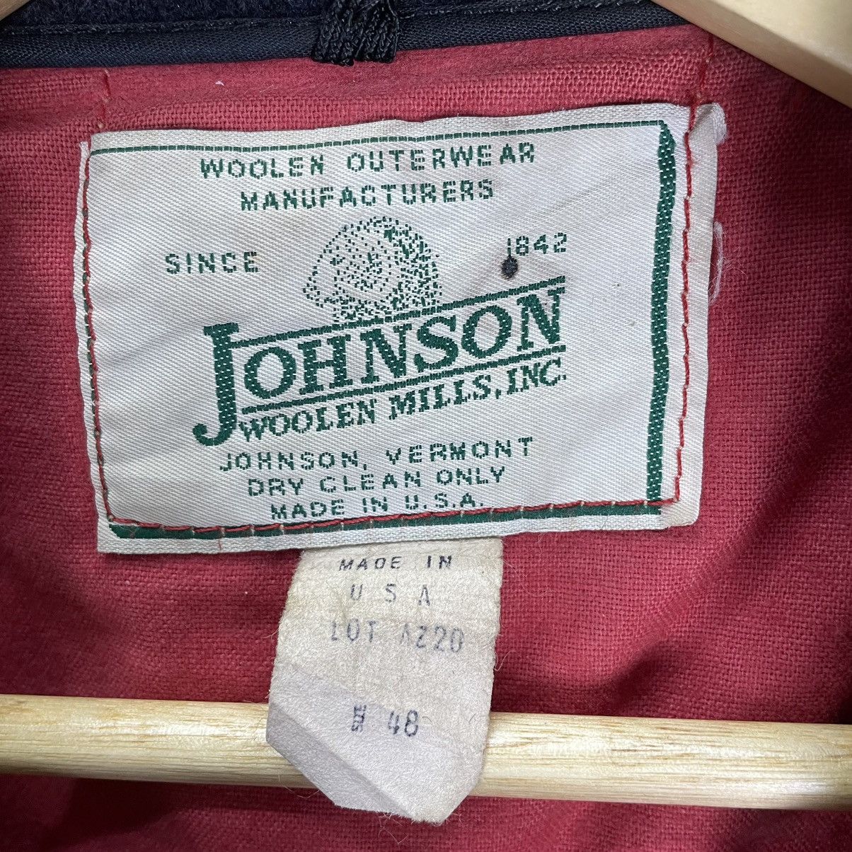 Johnson Woolen Mills 🔥JOHNSON WOOLEN MILLS UTILITY POCKET HOODIE ZIPPER JACKET Size US M / EU 48-50 / 2 - 12 Thumbnail