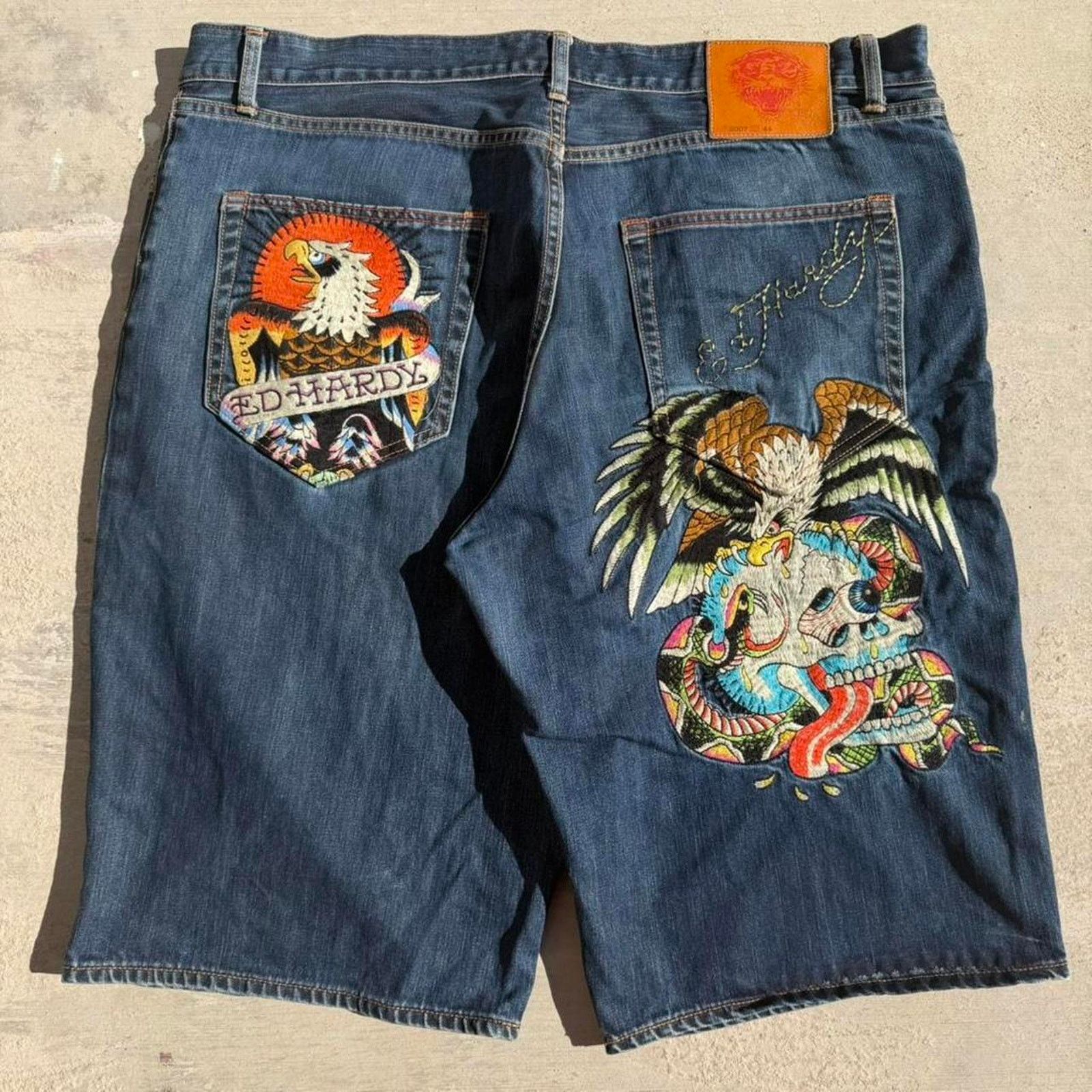 Ed Hardy Super baggy ed hardy jorts Size US 44 / EU 60 - 2 Thumbnail