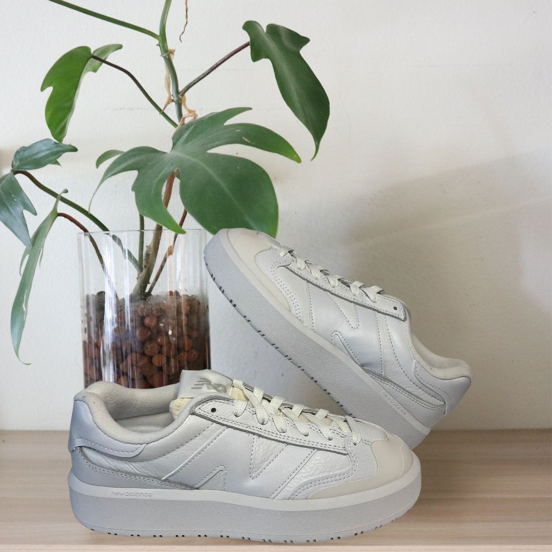 New Balance White New Balance CT302 Sneakers Sz 7.5 Men/9 Women CT302LA Size US 7.5 / EU 40-41 - 1 Thumbnail