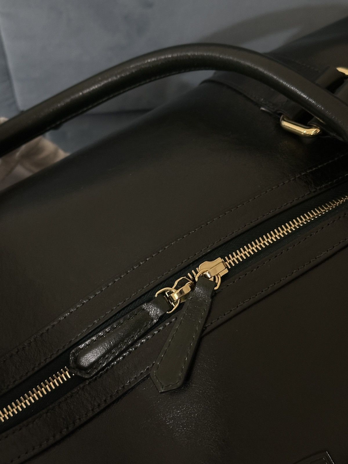 Leather Hardcase Crossbody Bag – Aimé Leon Dore