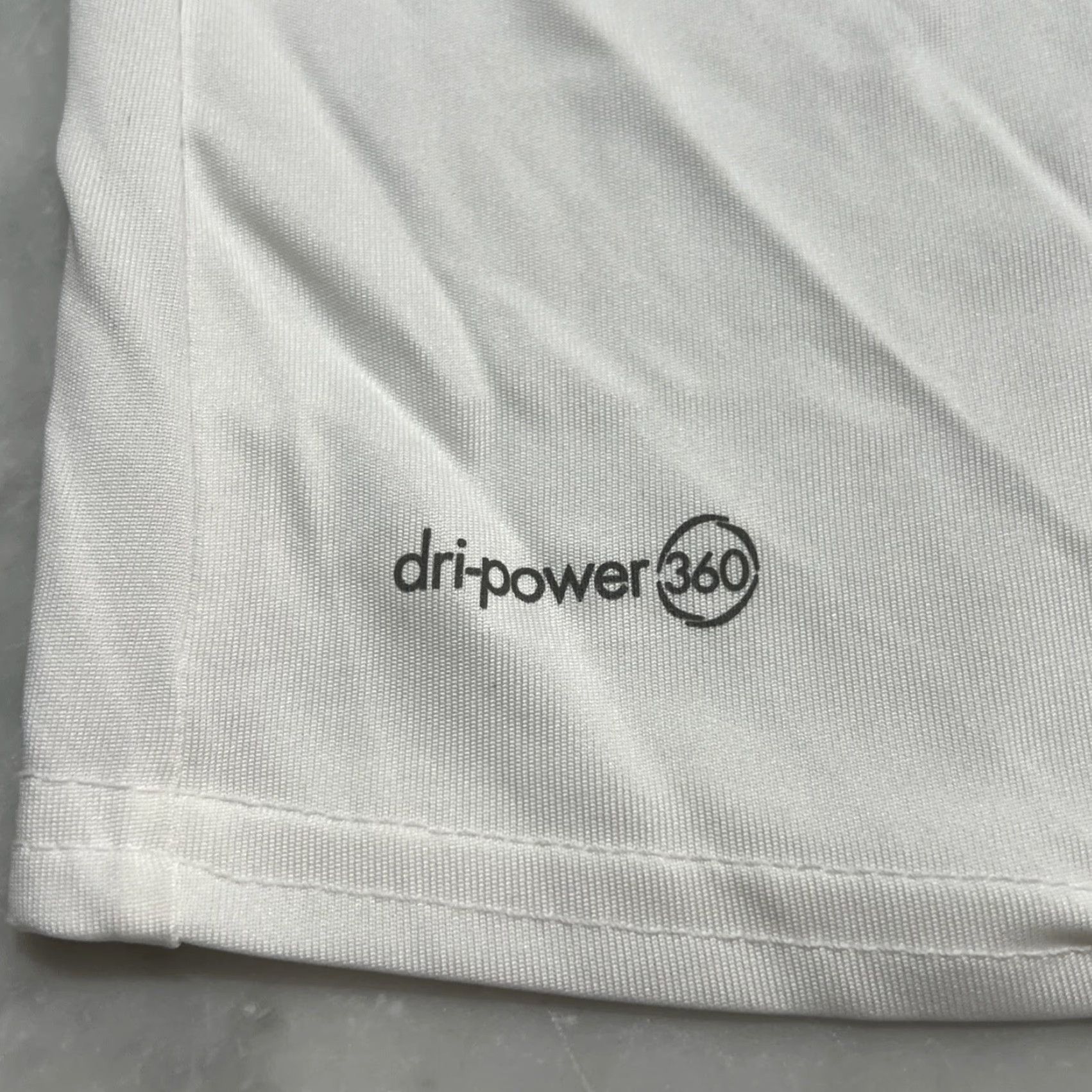 Vintage VINTAGE Dragonball Capsule Corp Russell Dri Power T Shirt Men Large Polyester NWT Size US L / EU 52-54 / 3 - 4 Thumbnail
