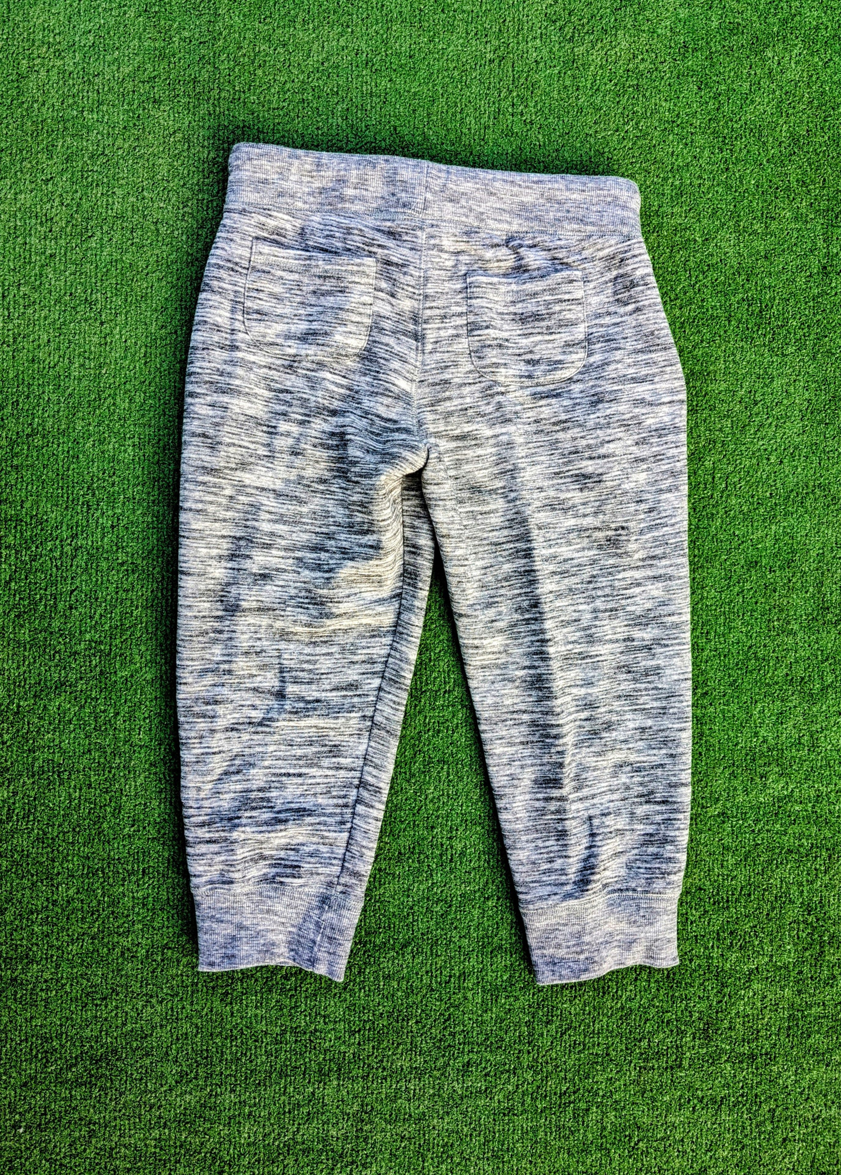 Other Love Me by Reflex Capri Sweatpants Pull-On Elastic Waist EUC Size 34" / US 12 / IT 48 - 2 Thumbnail