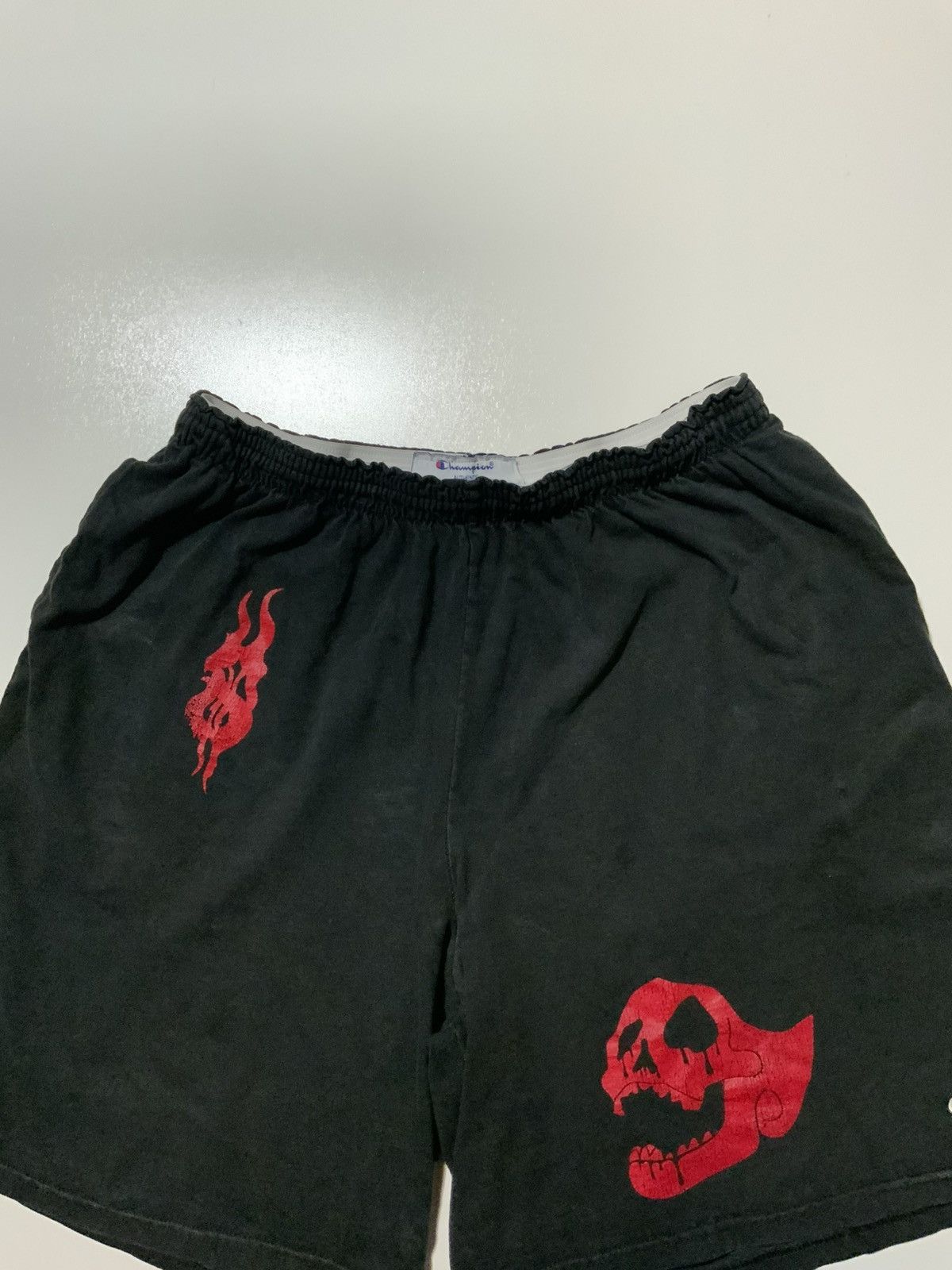 Champion Vintage Y2K Slipknot Champion Skull Heavy MetalShorts Size US 34 / EU 50 - 6 Thumbnail