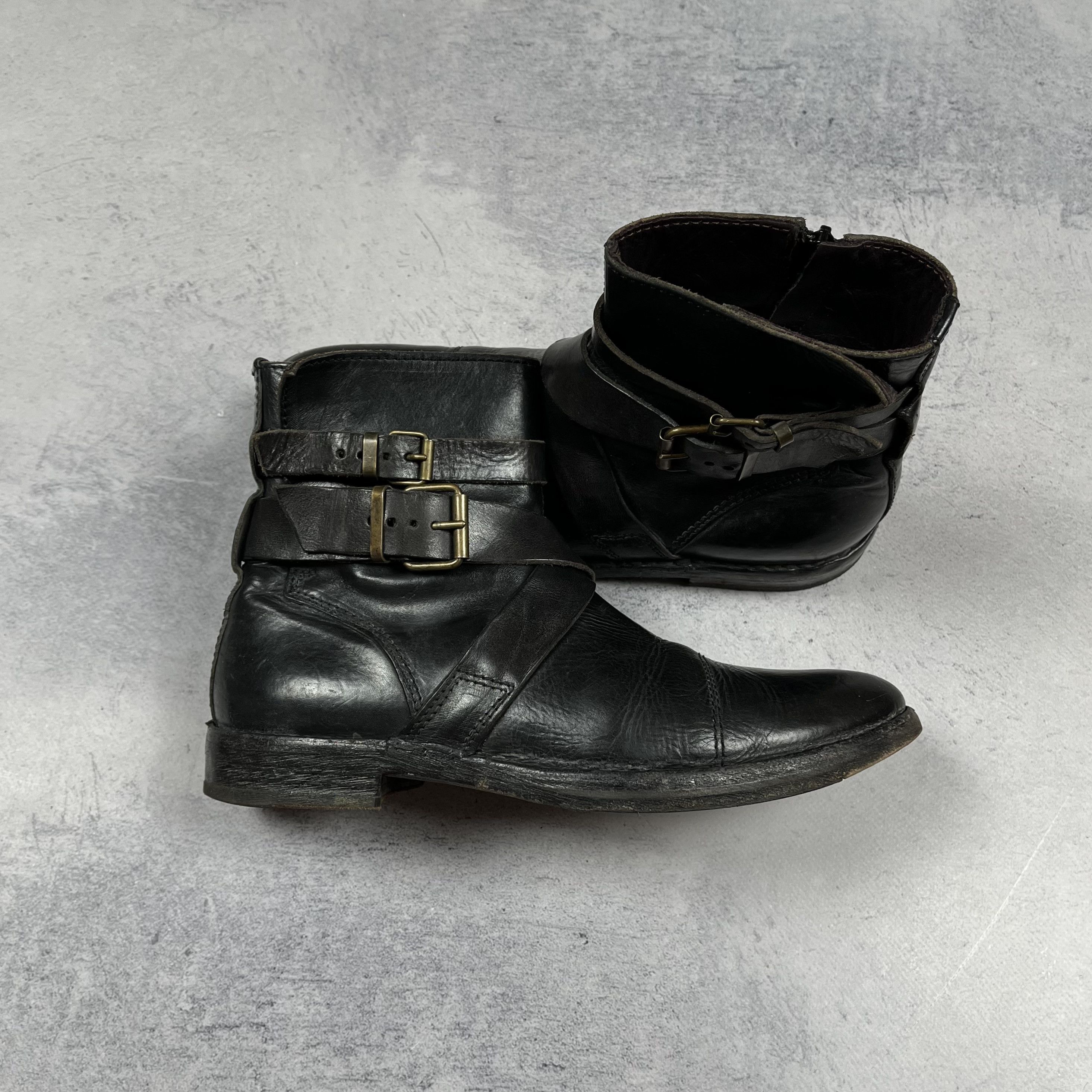 MoMA Ladies MoMA Avant-Garde Black Leather Chelsea Boots Size US 7 / IT 37 - 2 Thumbnail