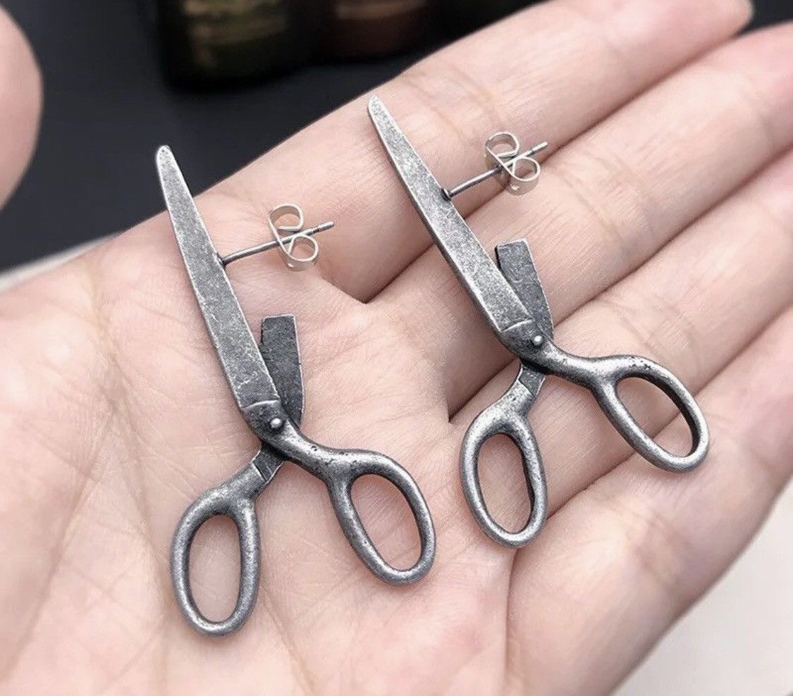 Jewelry Gothic Imitation Scissors Stud Earring Size ONE SIZE - 2 Thumbnail