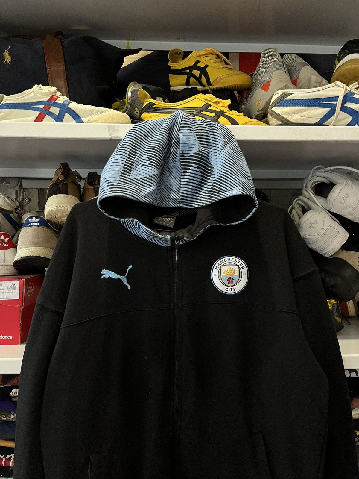 Puma Vintage Puma Manchester Citi Zip Up Hoodie Size US M / EU 48-50 / 2 - 3 Thumbnail