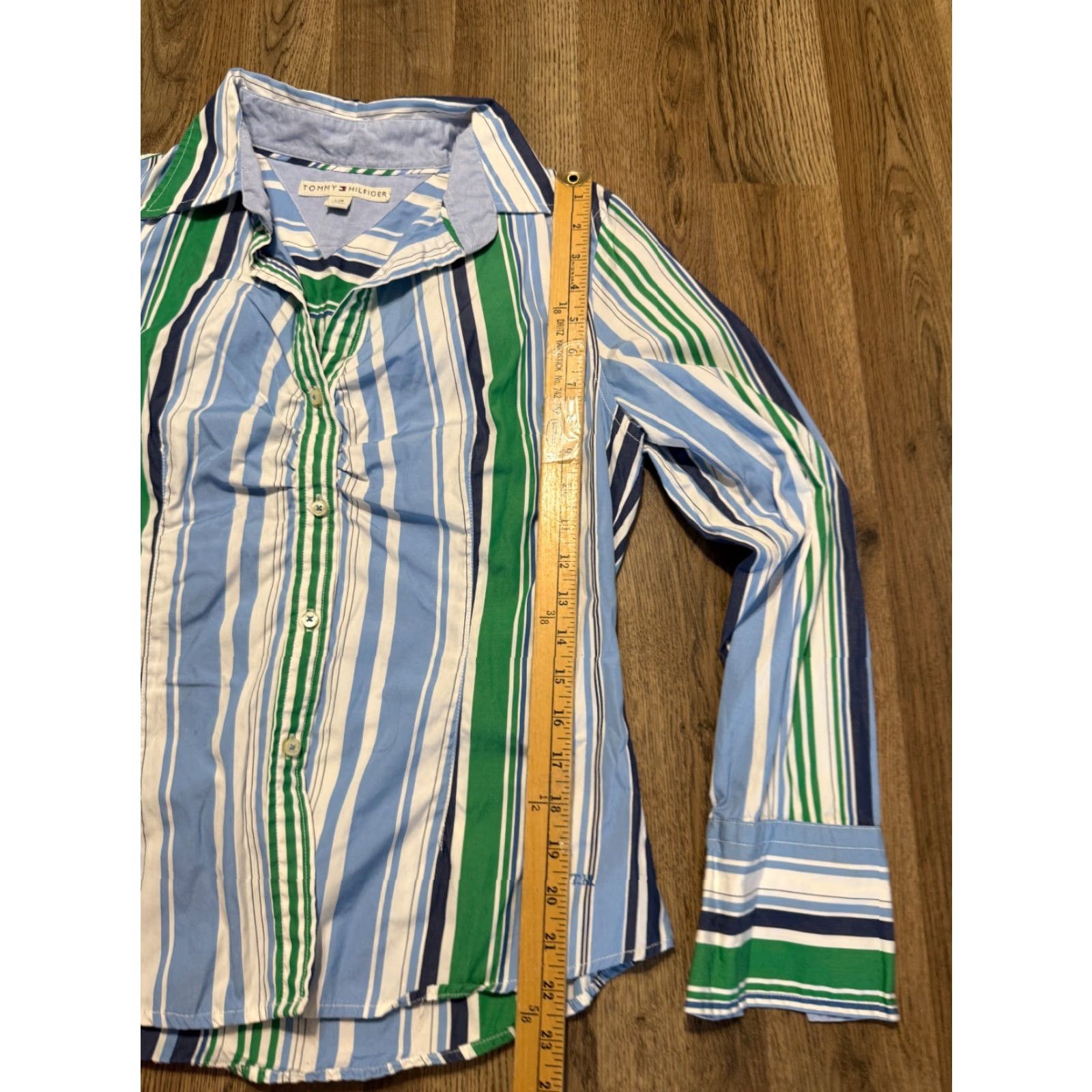 Tommy Hilfiger Tommy Hilfiger Blouse Women's Large Button-Up Long Sleeve Multicolor Blue White Green Modern Casual Size L / US 10 / IT 46 - 7 Thumbnail