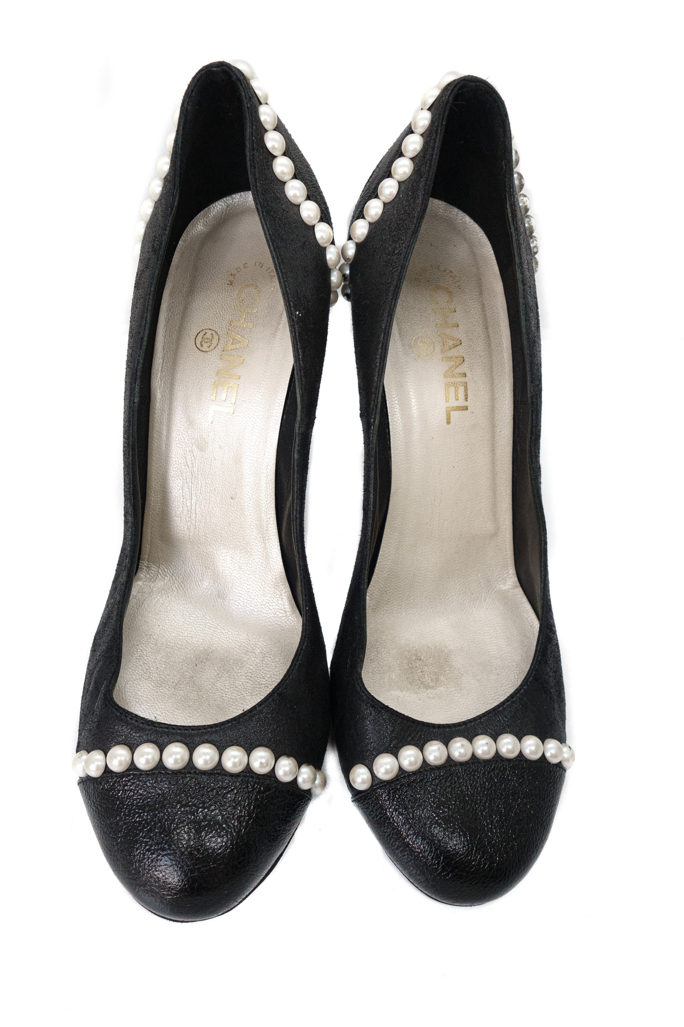 Chanel CC Logo Pearl Leather Heels Size US 11.5 / IT 41.5 - 3 Thumbnail