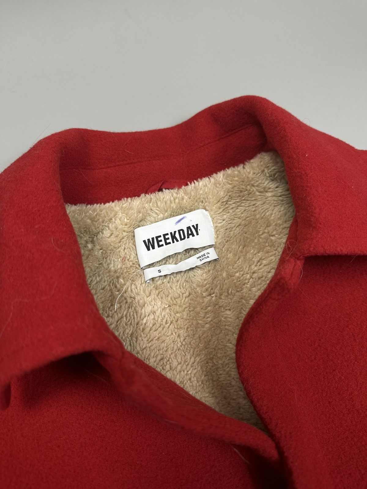 Weekday Red woolen jaket Weekday Size US M / EU 48-50 / 2 - 3 Thumbnail
