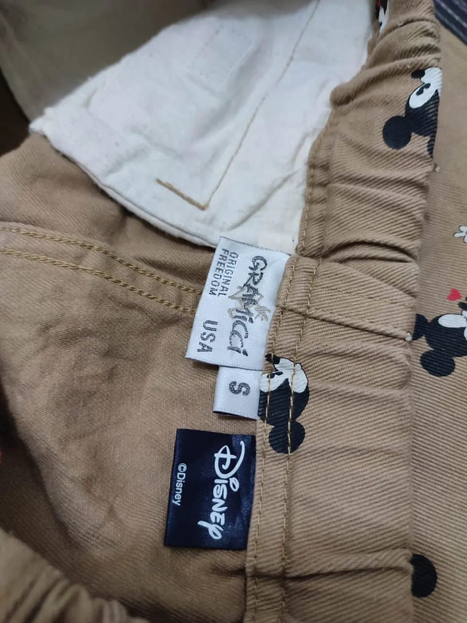 Disney × Gramicci Rare!!! Gramicci x Disney Fullprint Mickey Short pants Size US 28 / EU 44 - 7 Thumbnail