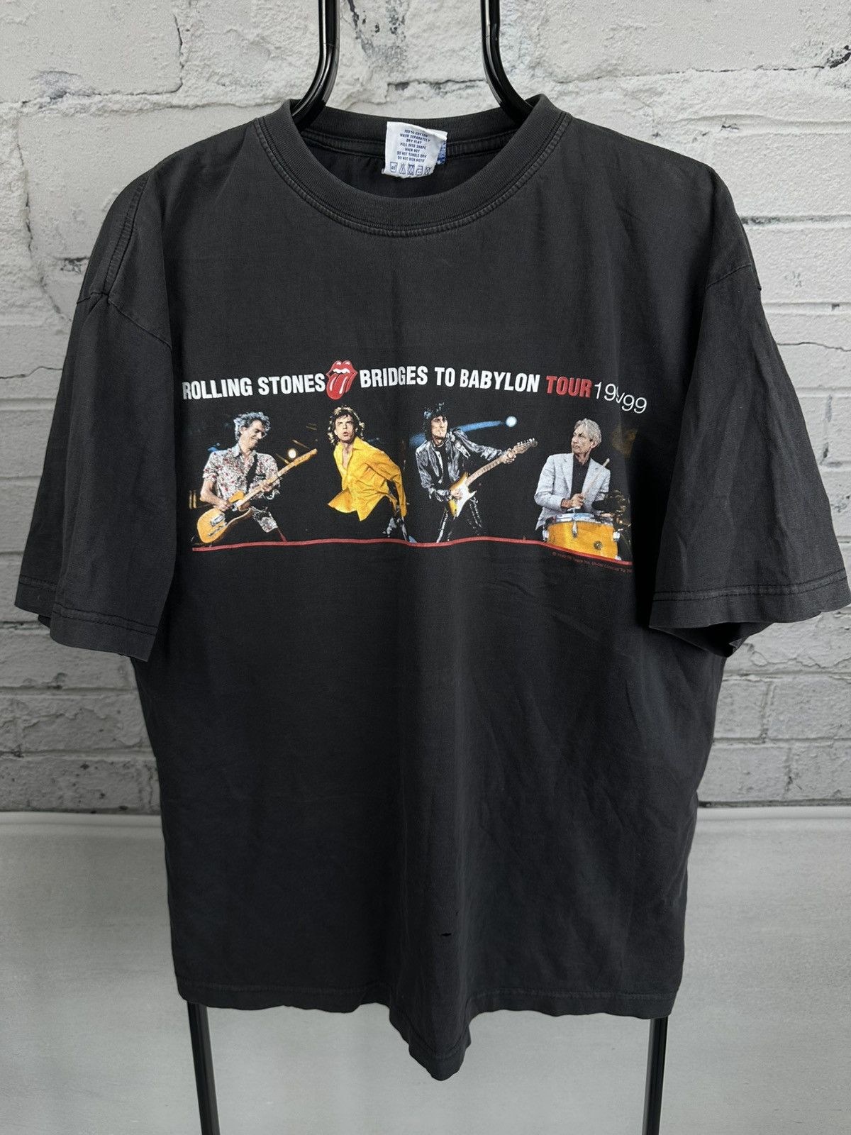 The Rolling Stones The Rolling Stones 1998 1999 Bridges to Babylon T-Shirt Size US XL / EU 56 / 4 - 1 Thumbnail
