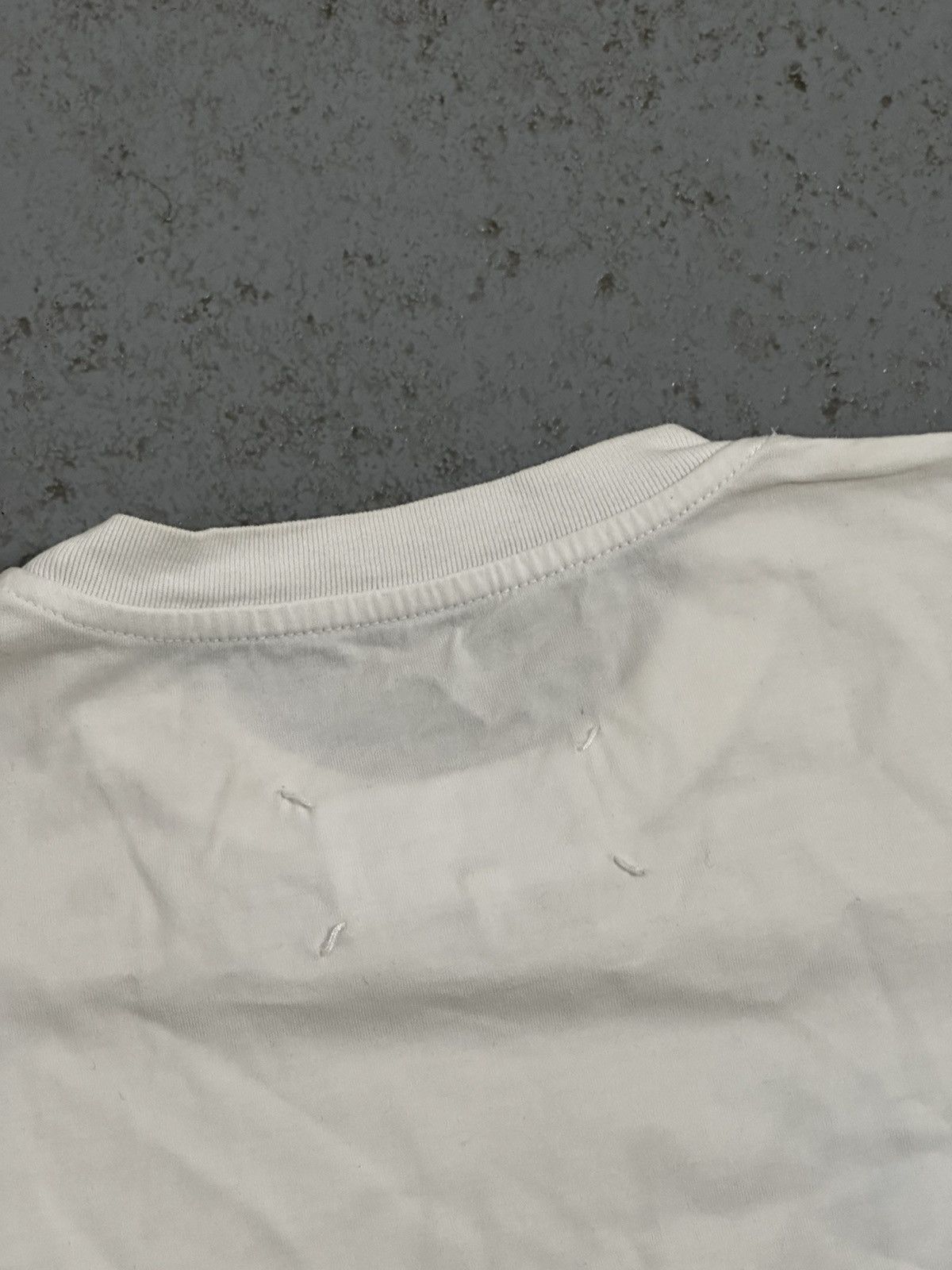 Maison Margiela Maison Margiela Logo T-Shirt Size US S / EU 44-46 / 1 - 16 Thumbnail