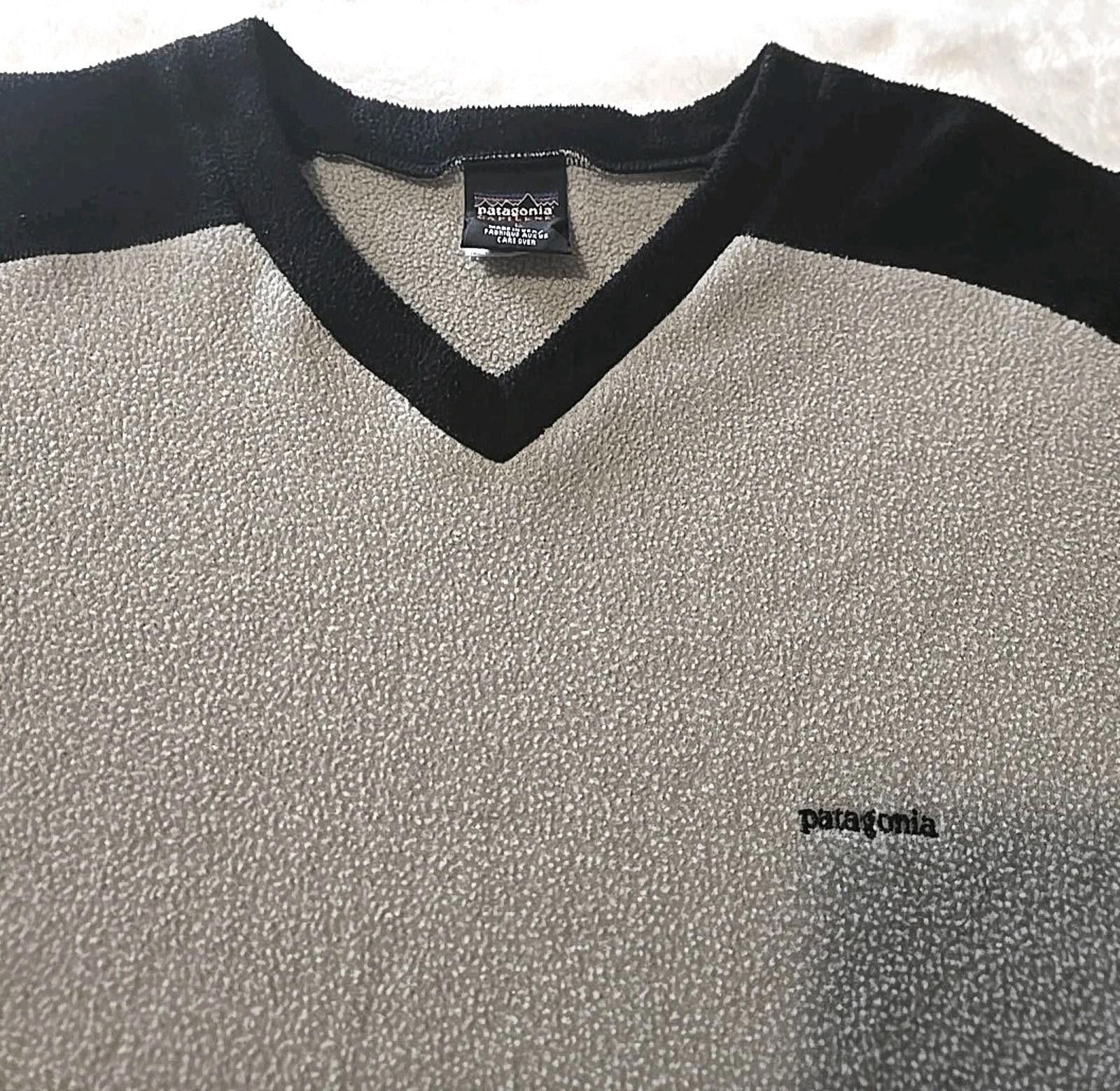 Patagonia Vintage PATAGONIA Capilene Fleece Mens L Grey Black Pullover Size US L / EU 52-54 / 3 - 4 Thumbnail